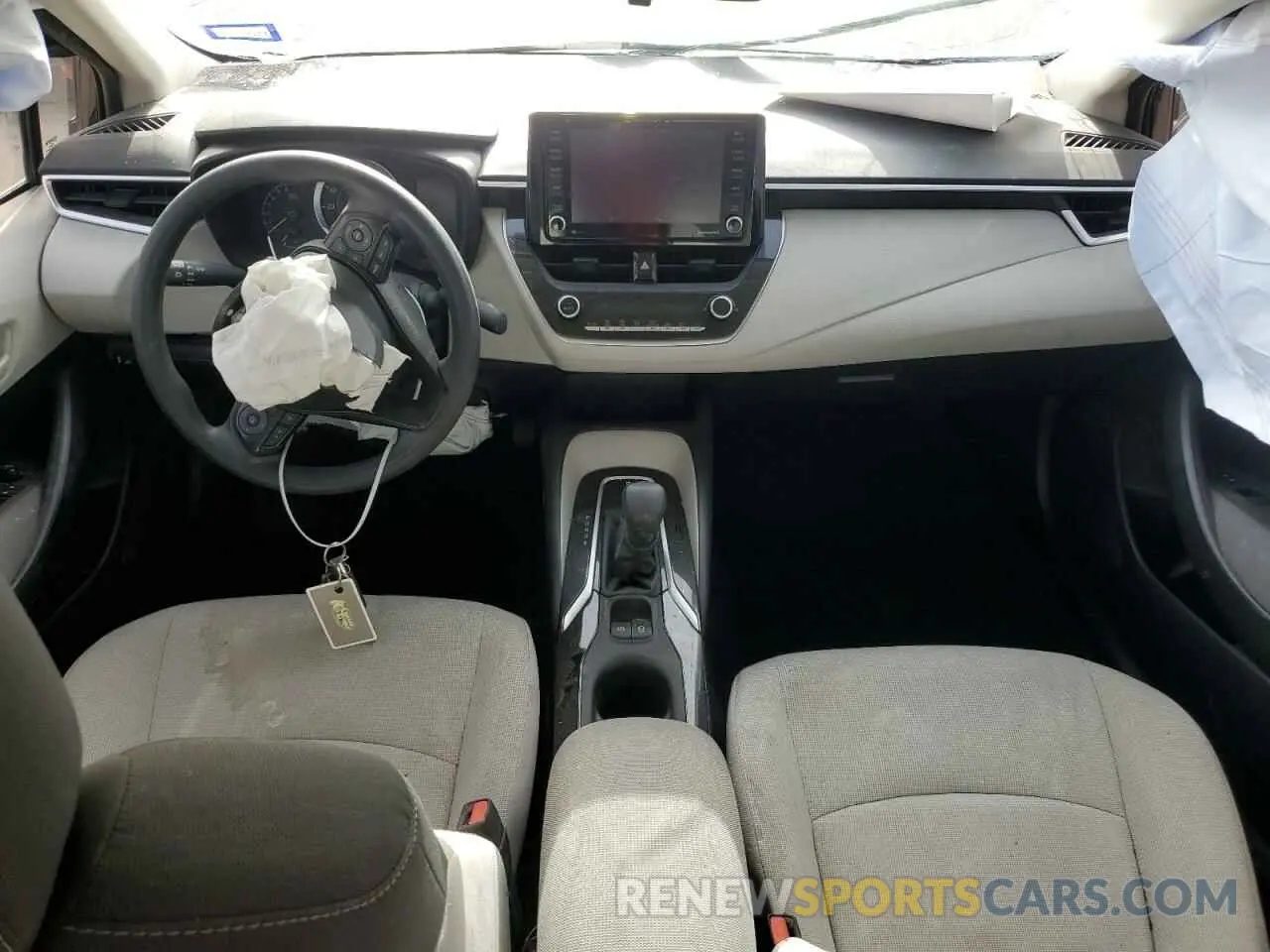 8 Photograph of a damaged car 5YFEPMAE5NP296052 TOYOTA COROLLA 2022