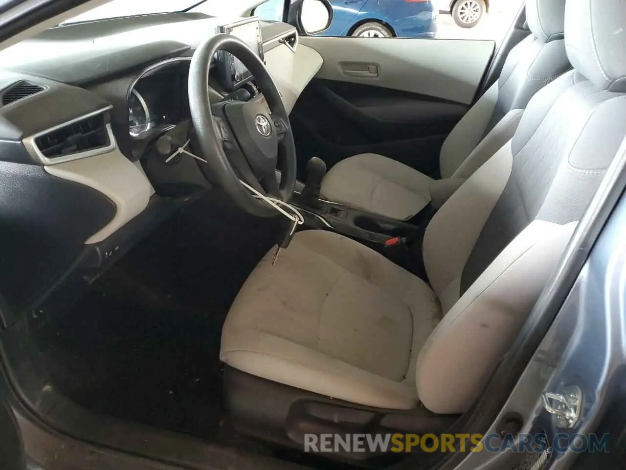 7 Photograph of a damaged car 5YFEPMAE5NP301315 TOYOTA COROLLA 2022