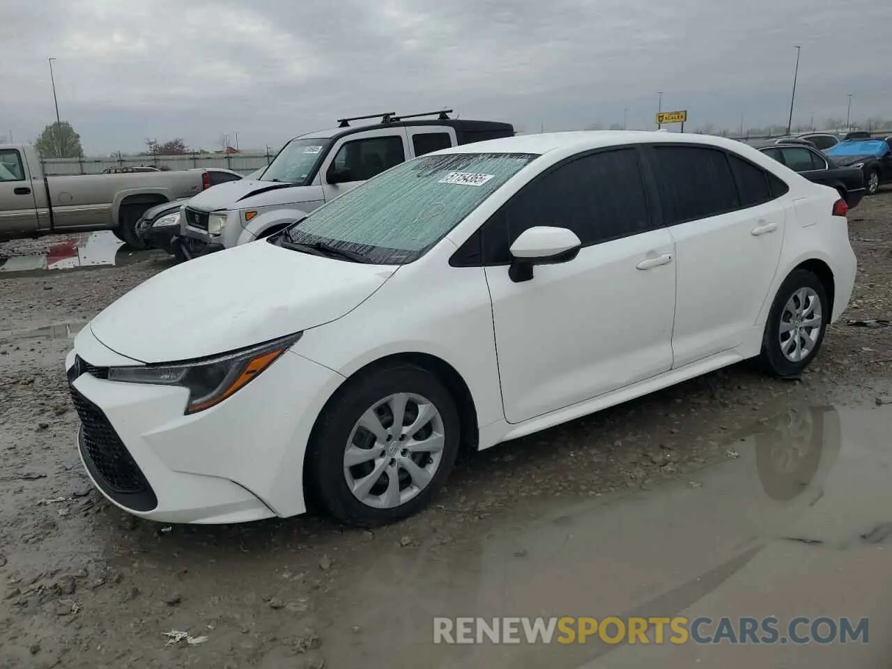 1 Photograph of a damaged car 5YFEPMAE5NP301976 TOYOTA COROLLA 2022