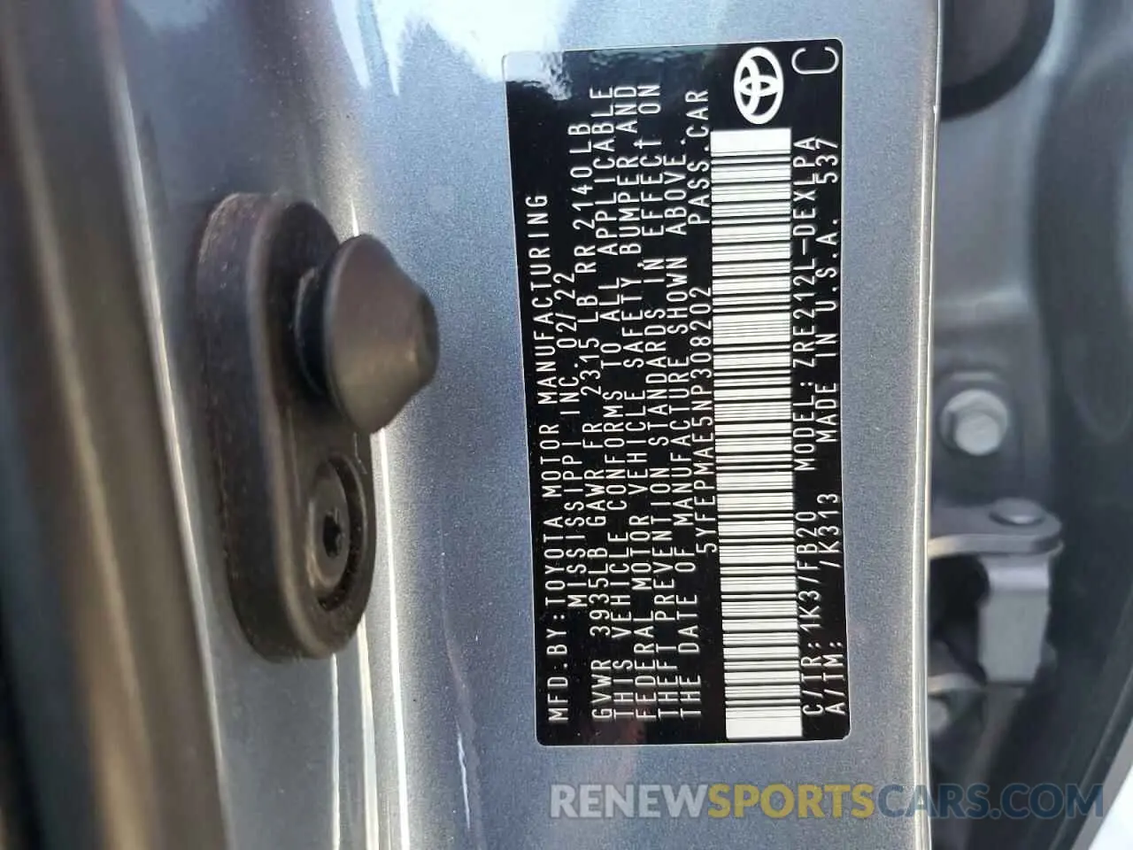 13 Photograph of a damaged car 5YFEPMAE5NP308202 TOYOTA COROLLA 2022