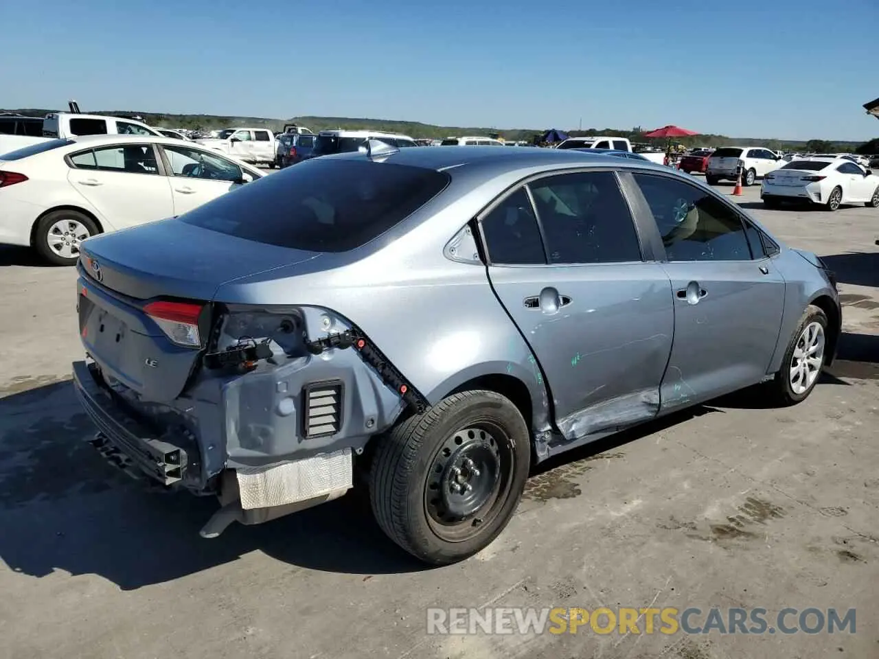 3 Photograph of a damaged car 5YFEPMAE5NP308202 TOYOTA COROLLA 2022