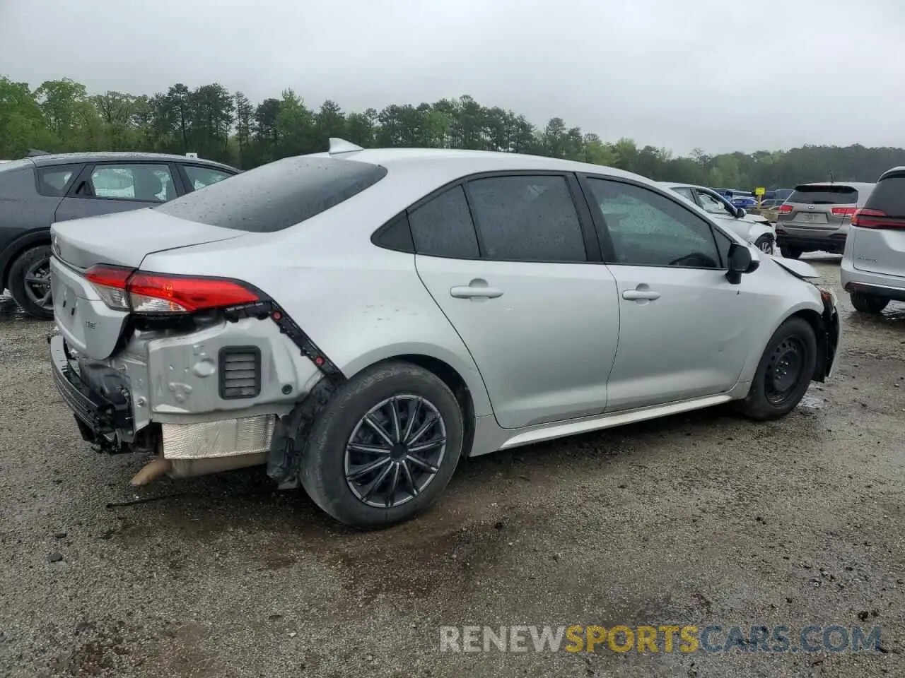 3 Photograph of a damaged car 5YFEPMAE5NP308460 TOYOTA COROLLA 2022