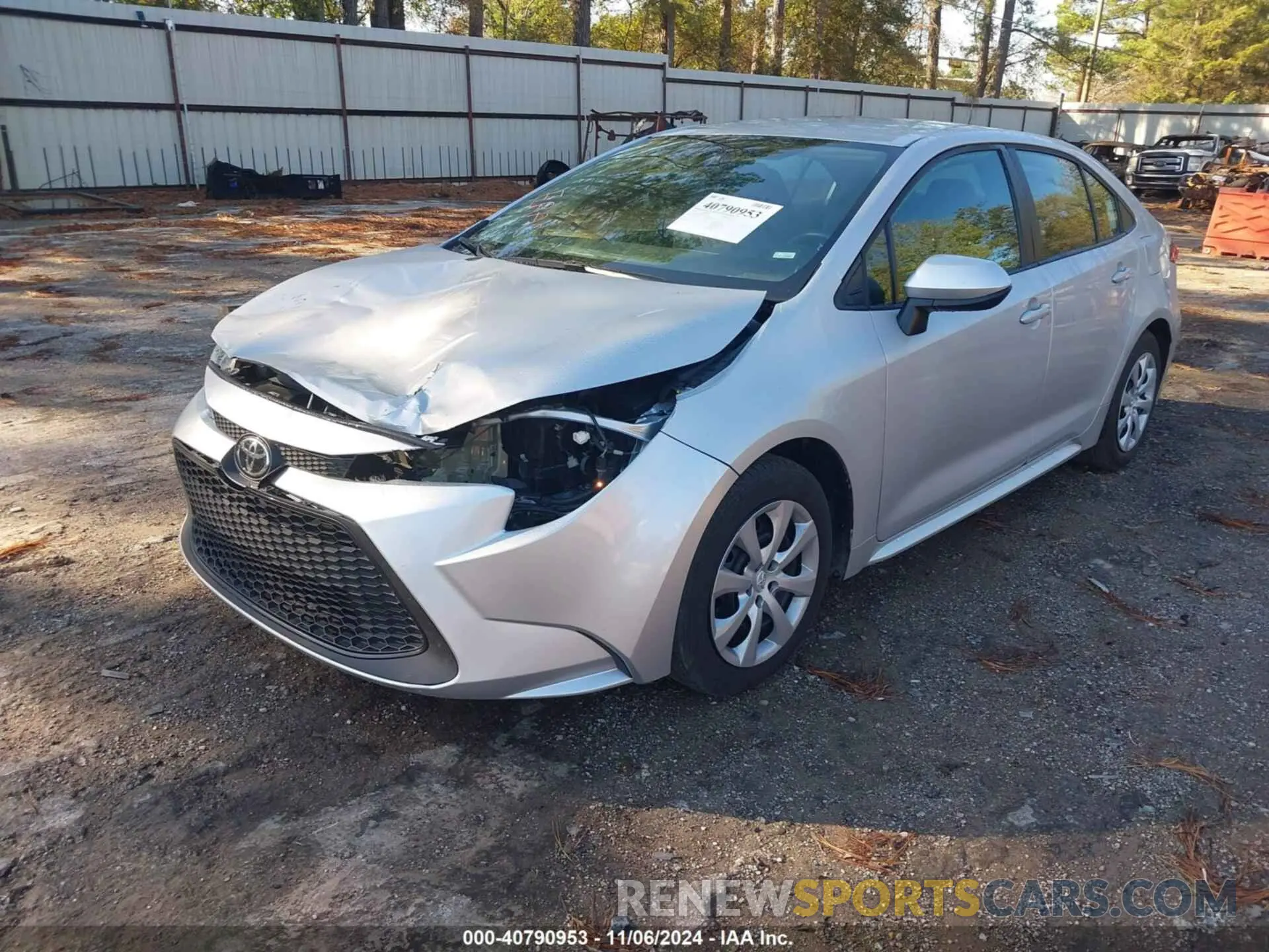 2 Photograph of a damaged car 5YFEPMAE5NP312153 TOYOTA COROLLA 2022