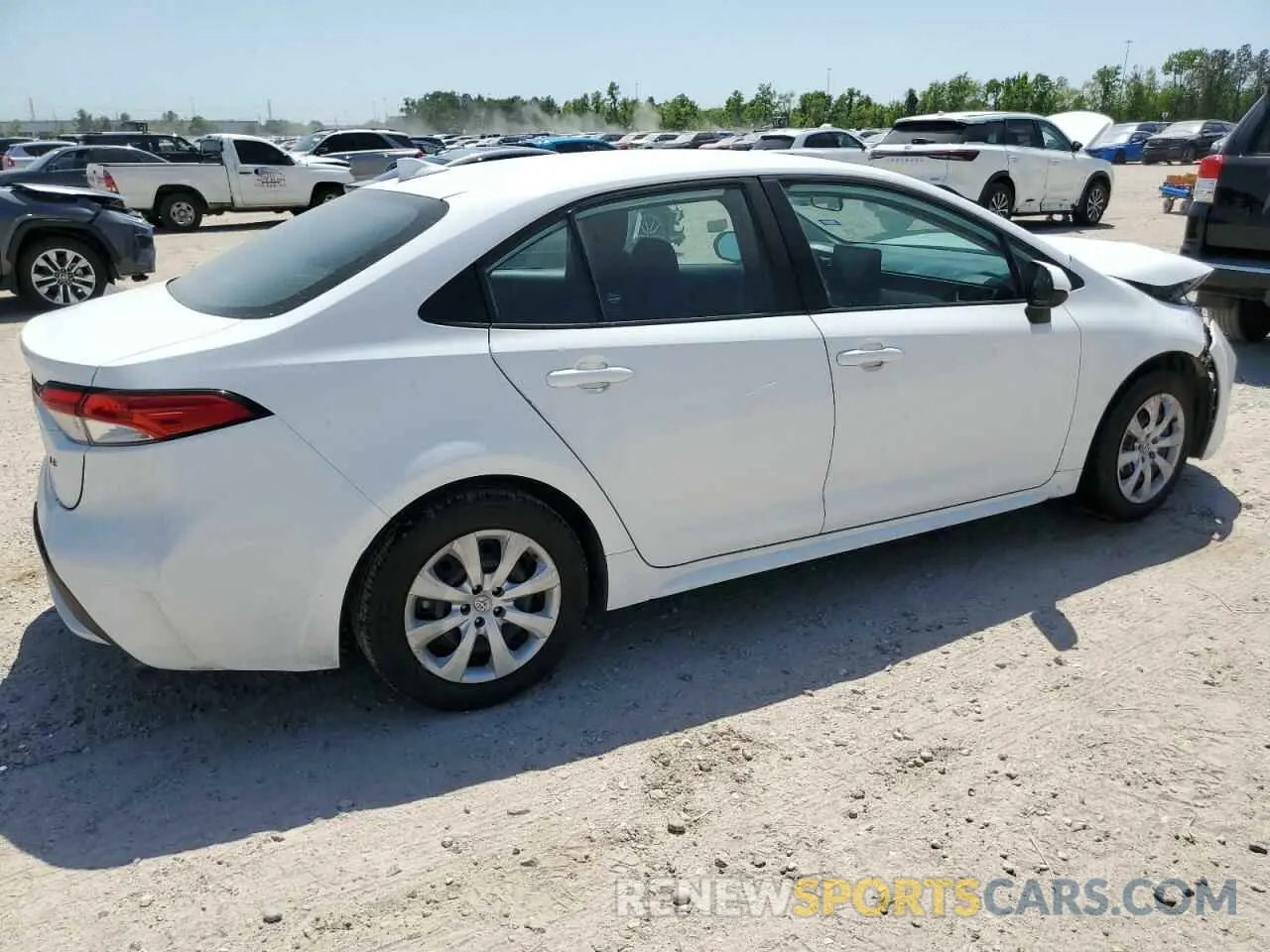 3 Photograph of a damaged car 5YFEPMAE5NP317532 TOYOTA COROLLA 2022