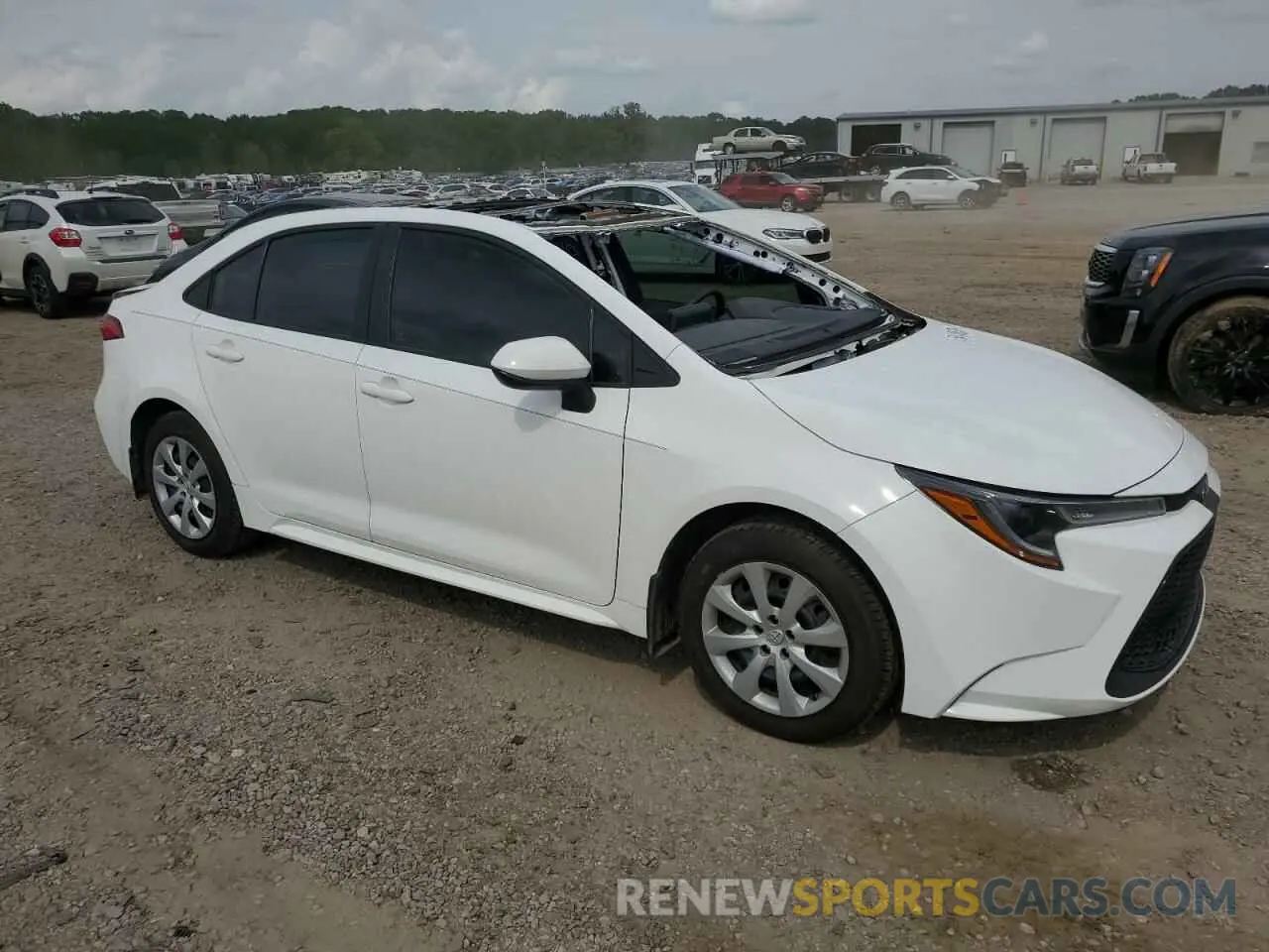 4 Photograph of a damaged car 5YFEPMAE5NP320141 TOYOTA COROLLA 2022