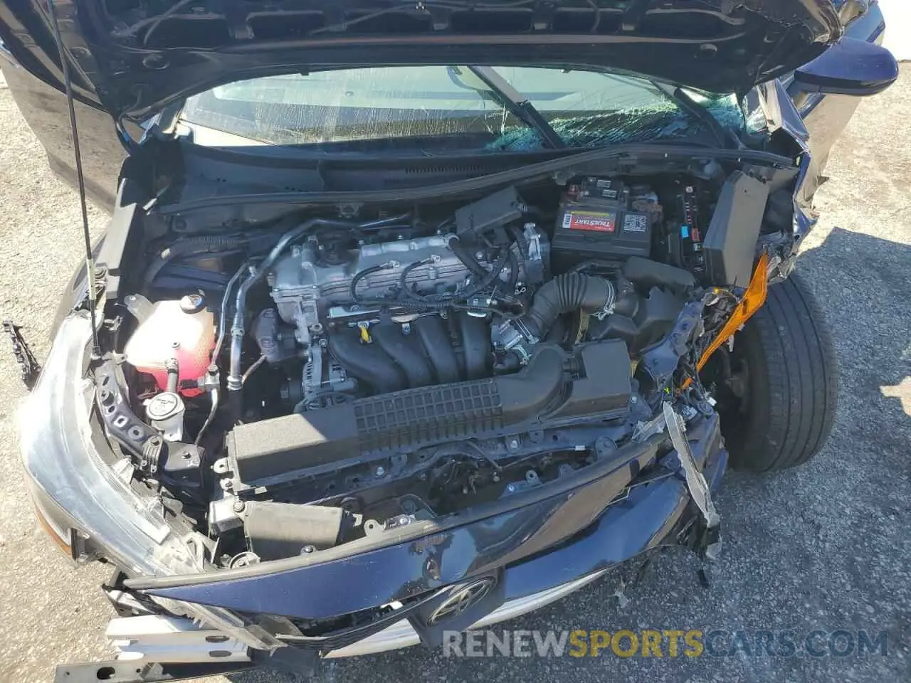 11 Photograph of a damaged car 5YFEPMAE5NP321760 TOYOTA COROLLA 2022