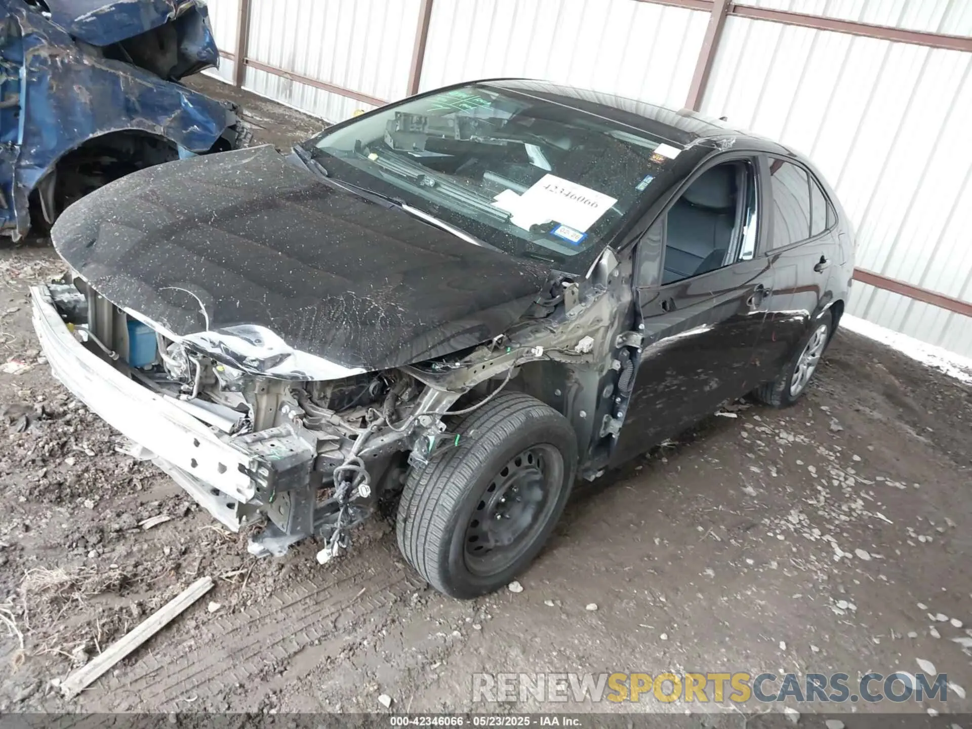 2 Photograph of a damaged car 5YFEPMAE5NP330412 TOYOTA COROLLA 2022