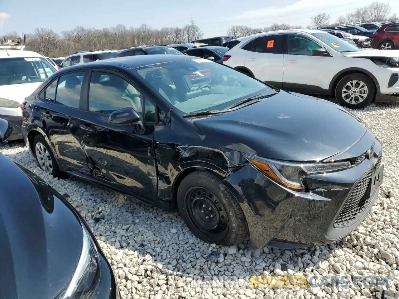 4 Photograph of a damaged car 5YFEPMAE5NP330541 TOYOTA COROLLA 2022
