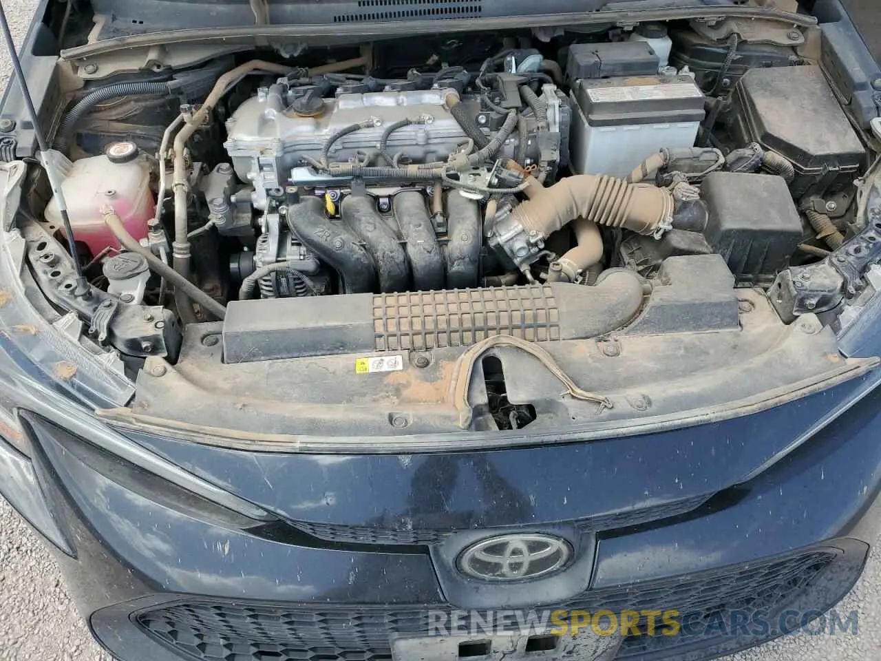11 Photograph of a damaged car 5YFEPMAE5NP343399 TOYOTA COROLLA 2022