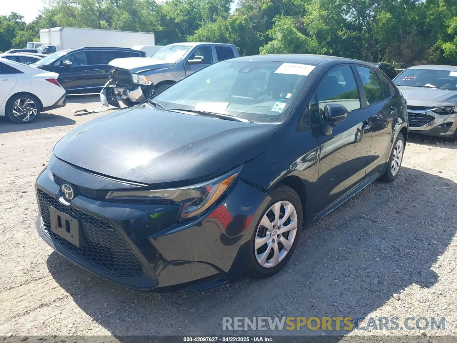 2 Photograph of a damaged car 5YFEPMAE5NP347162 TOYOTA COROLLA 2022