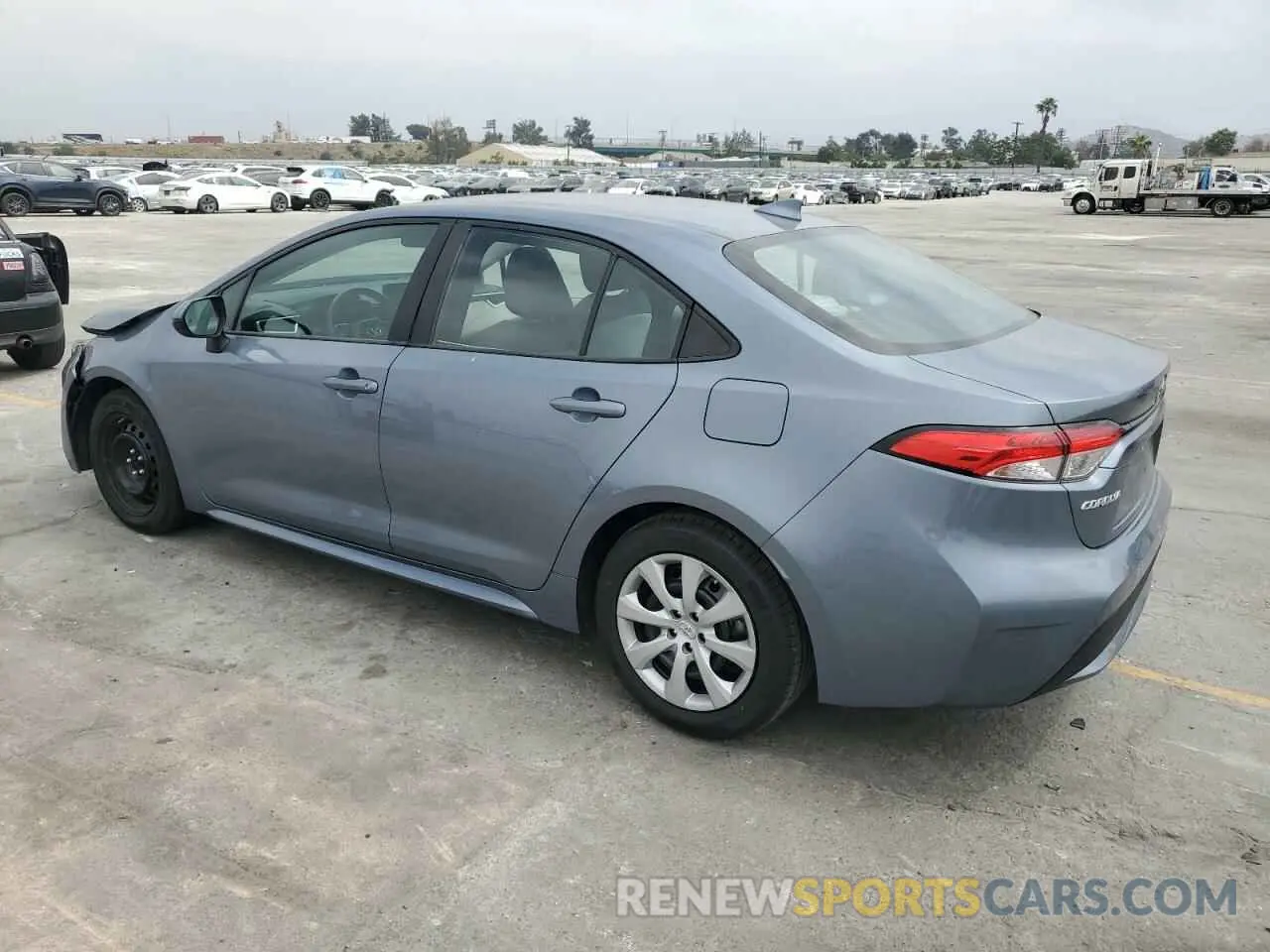 2 Photograph of a damaged car 5YFEPMAE5NP350286 TOYOTA COROLLA 2022