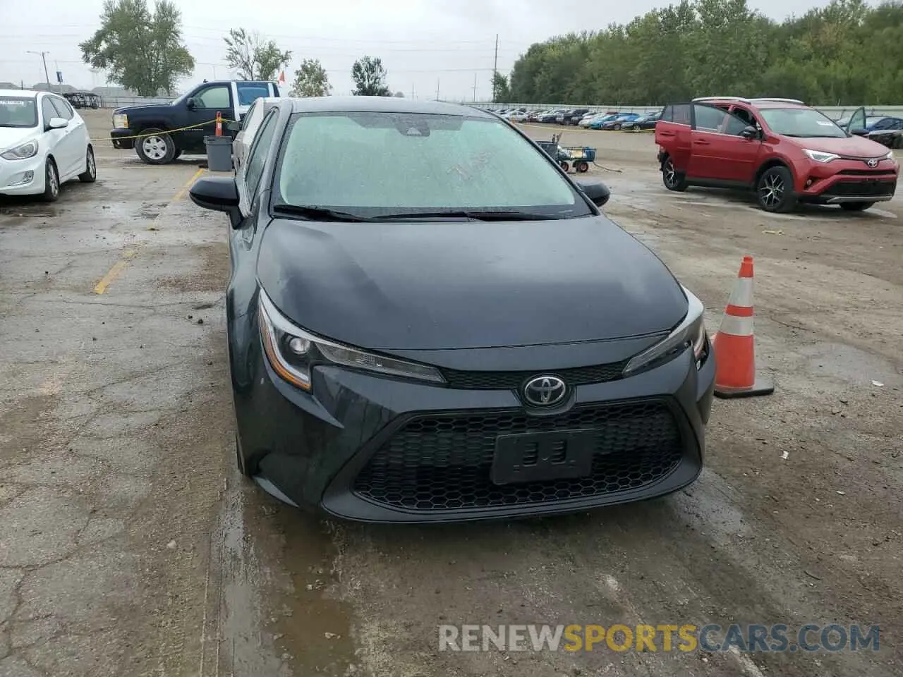 5 Photograph of a damaged car 5YFEPMAE5NP354144 TOYOTA COROLLA 2022