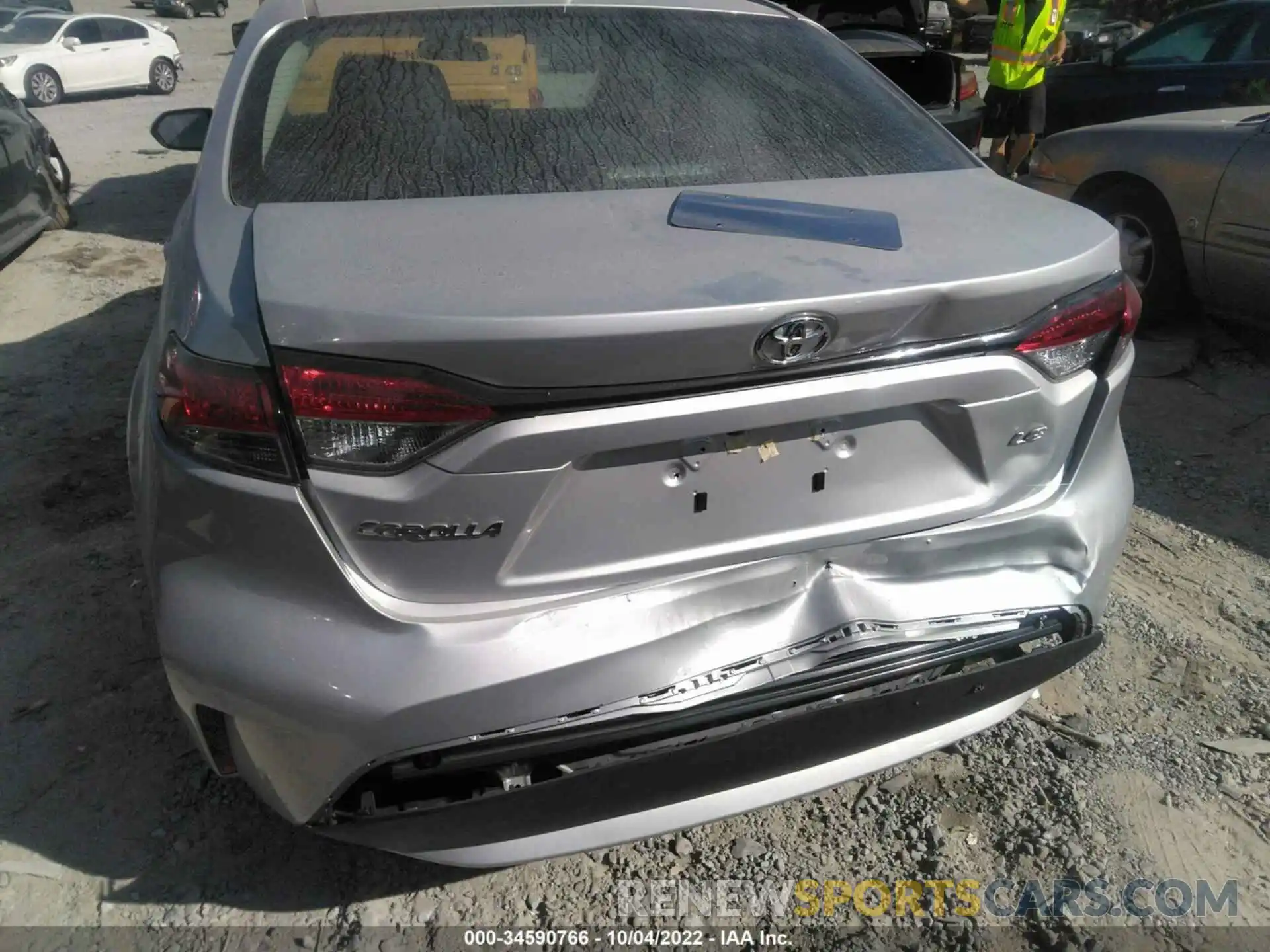 6 Photograph of a damaged car 5YFEPMAE5NP356735 TOYOTA COROLLA 2022