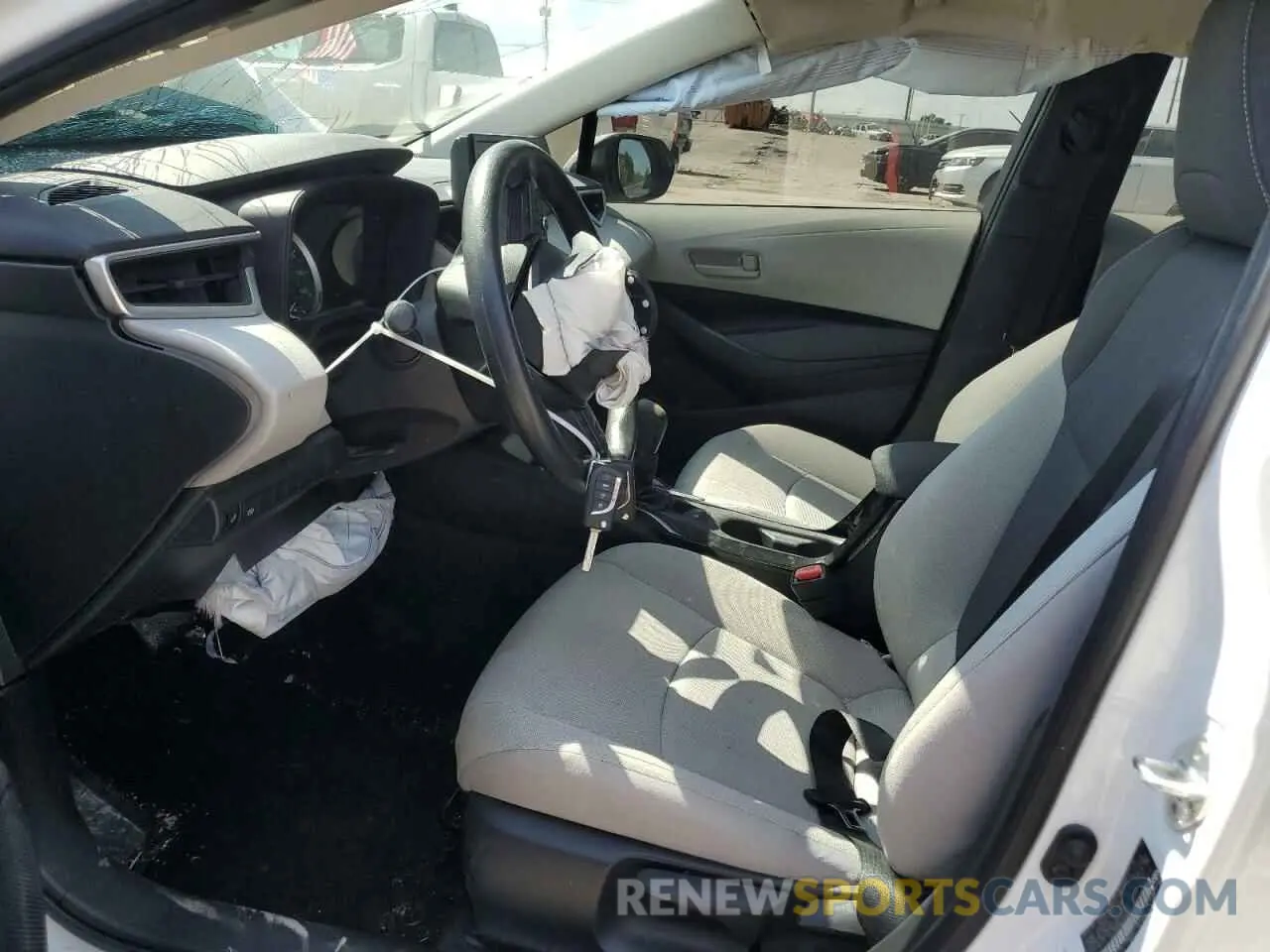 7 Photograph of a damaged car 5YFEPMAE5NP360722 TOYOTA COROLLA 2022