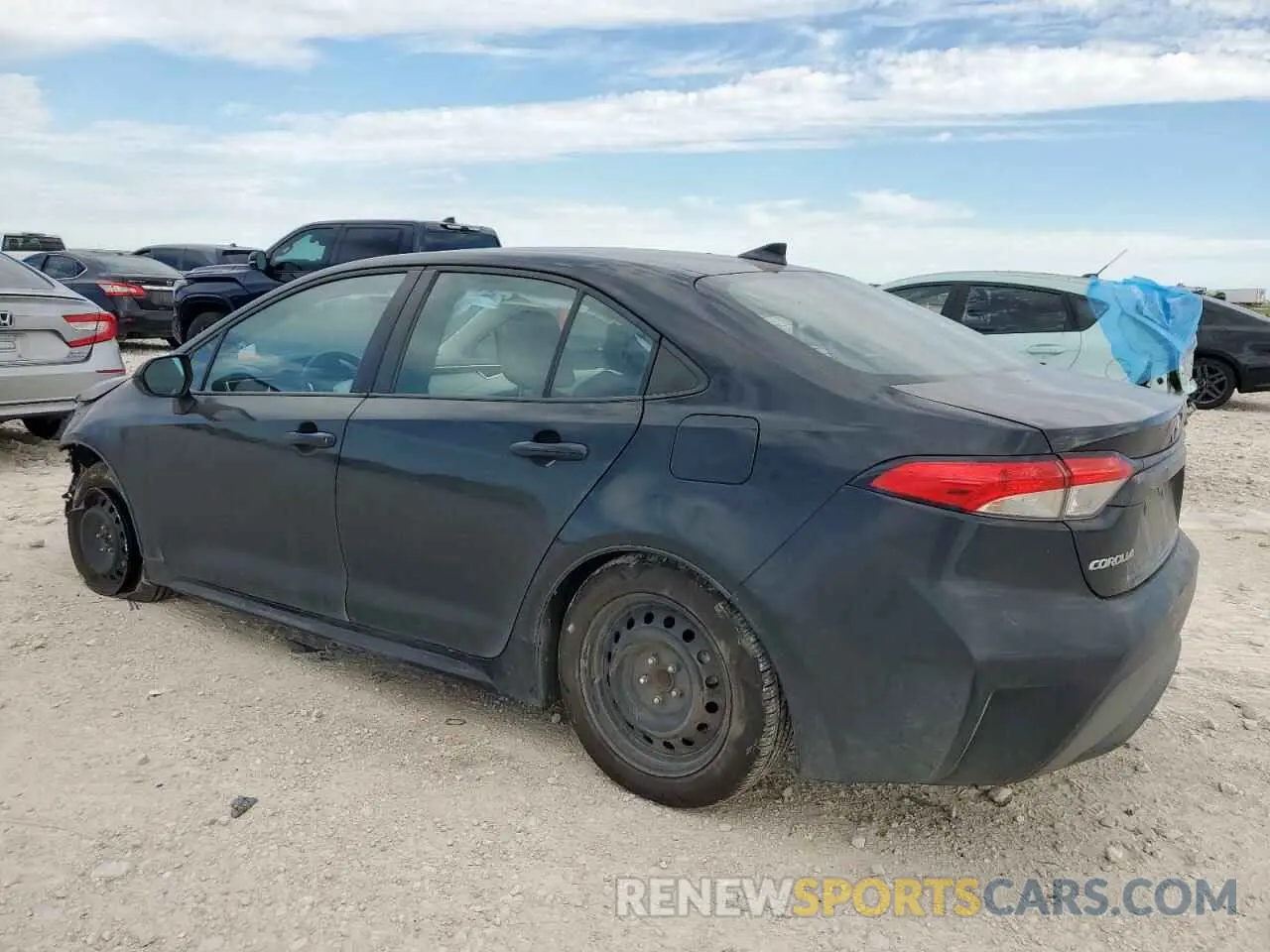2 Photograph of a damaged car 5YFEPMAE5NP362518 TOYOTA COROLLA 2022