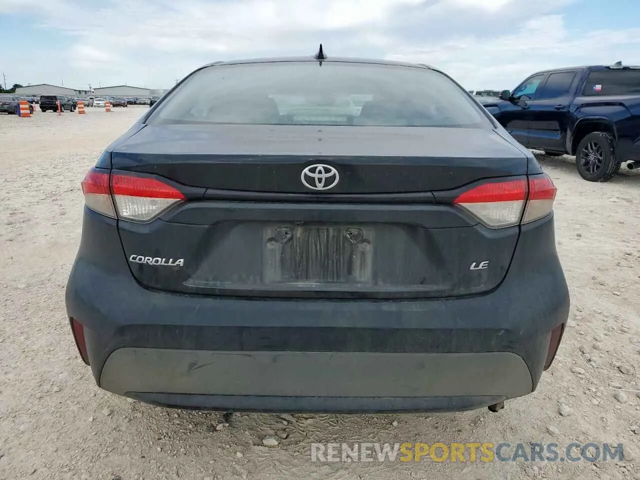 6 Photograph of a damaged car 5YFEPMAE5NP362518 TOYOTA COROLLA 2022