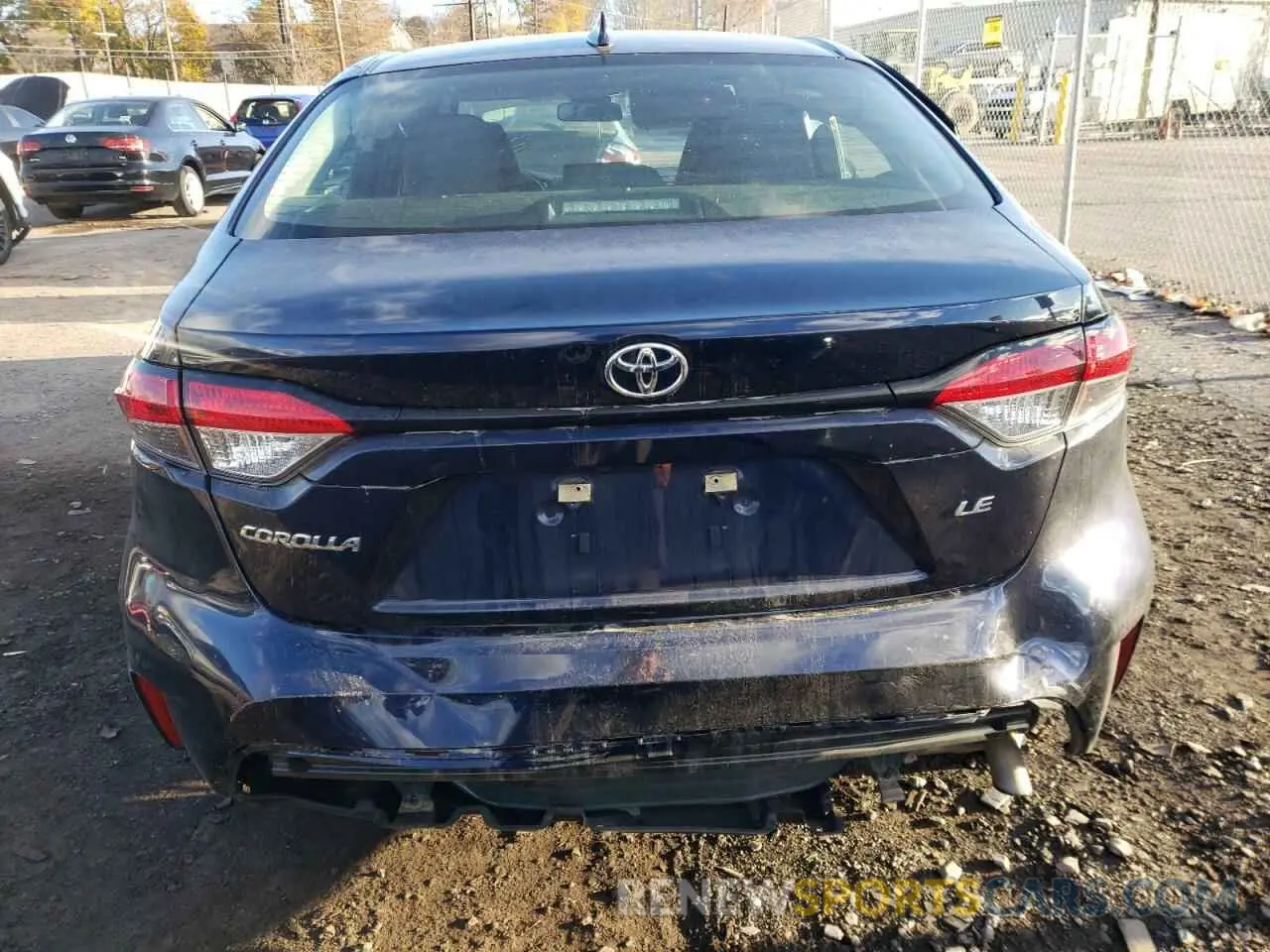 6 Photograph of a damaged car 5YFEPMAE5NP367590 TOYOTA COROLLA 2022