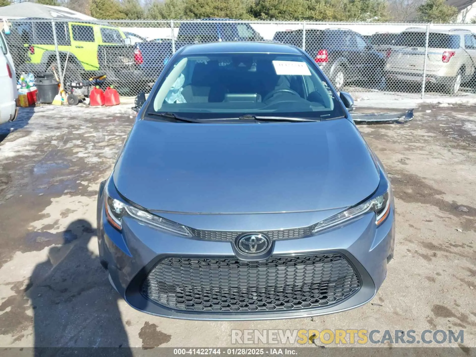 12 Photograph of a damaged car 5YFEPMAE5NP370182 TOYOTA COROLLA 2022