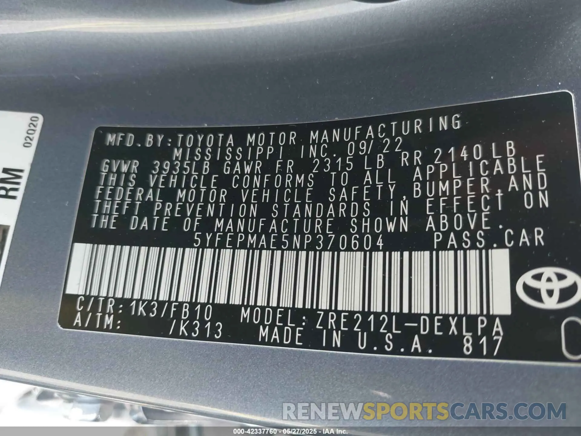 9 Photograph of a damaged car 5YFEPMAE5NP370604 TOYOTA COROLLA 2022