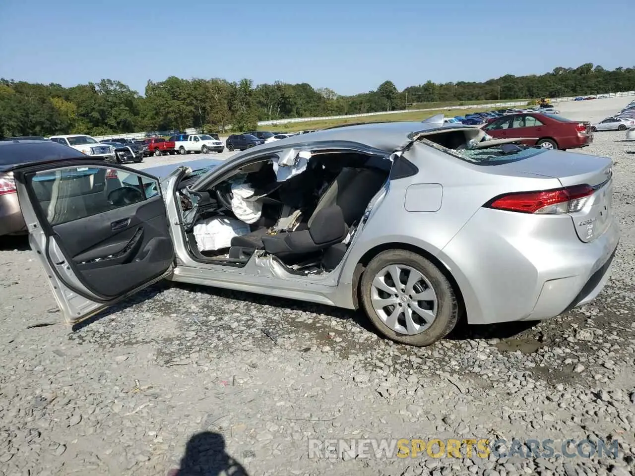 2 Photograph of a damaged car 5YFEPMAE5NP373020 TOYOTA COROLLA 2022