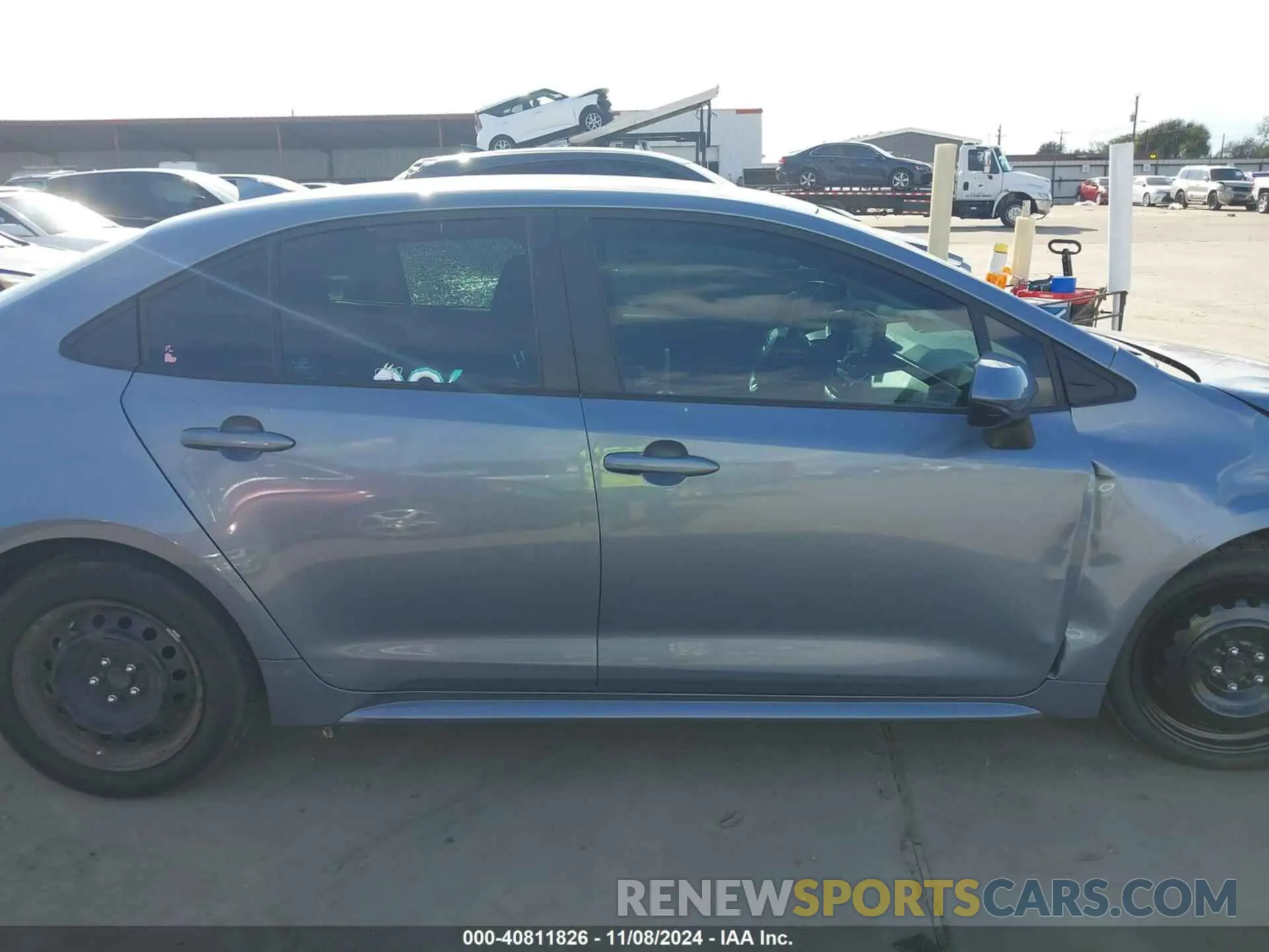 14 Photograph of a damaged car 5YFEPMAE5NP381473 TOYOTA COROLLA 2022