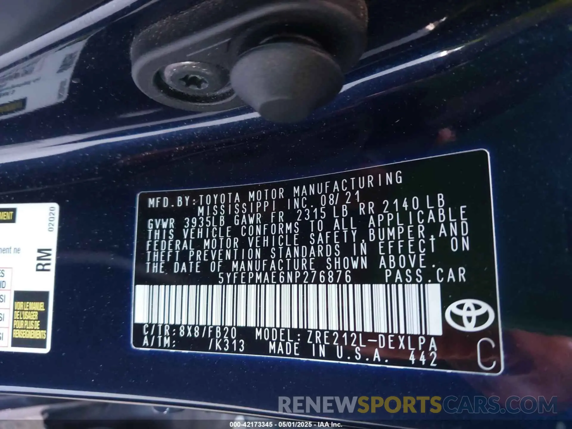 9 Photograph of a damaged car 5YFEPMAE6NP276876 TOYOTA COROLLA 2022