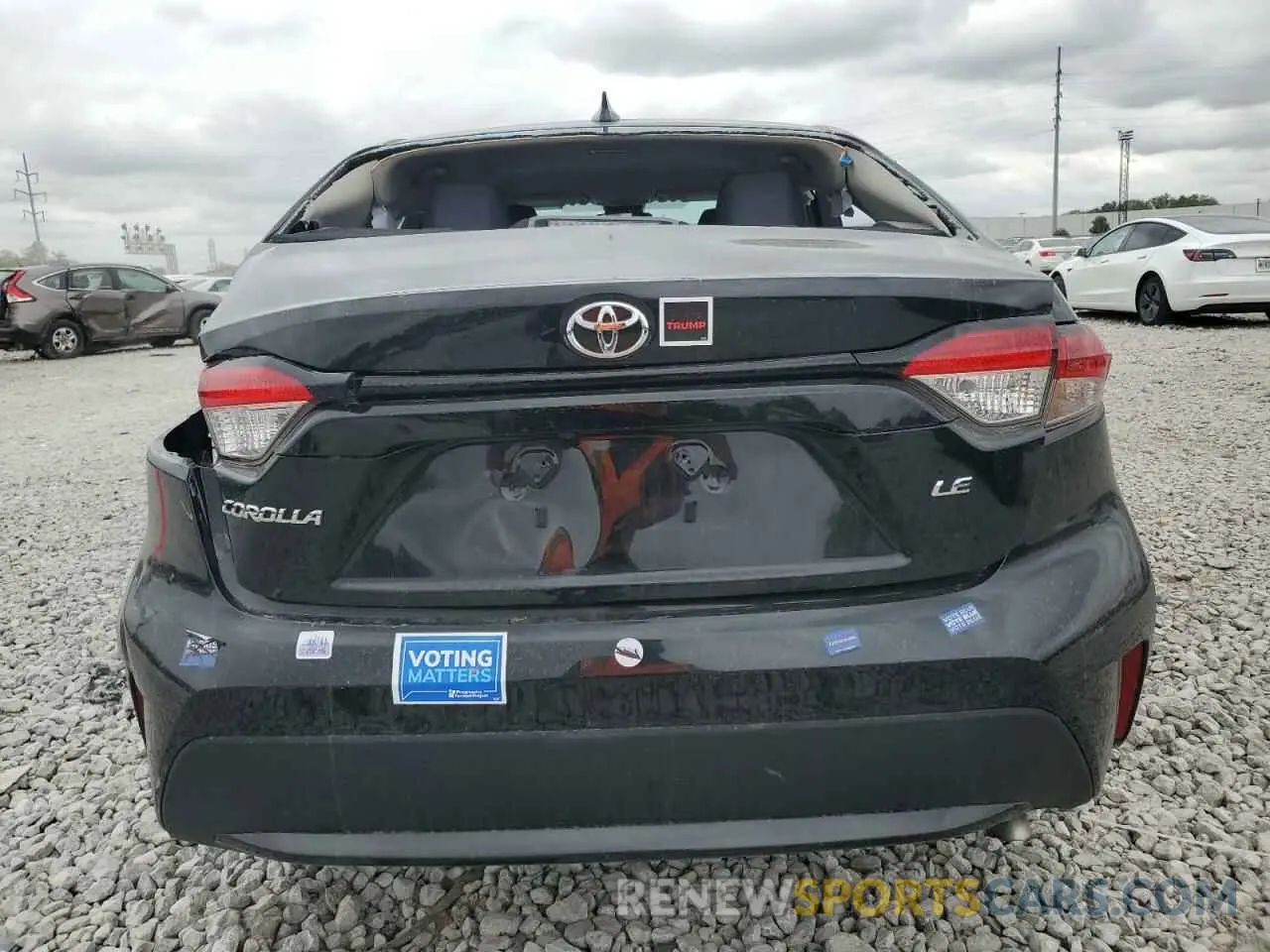 6 Photograph of a damaged car 5YFEPMAE6NP278885 TOYOTA COROLLA 2022