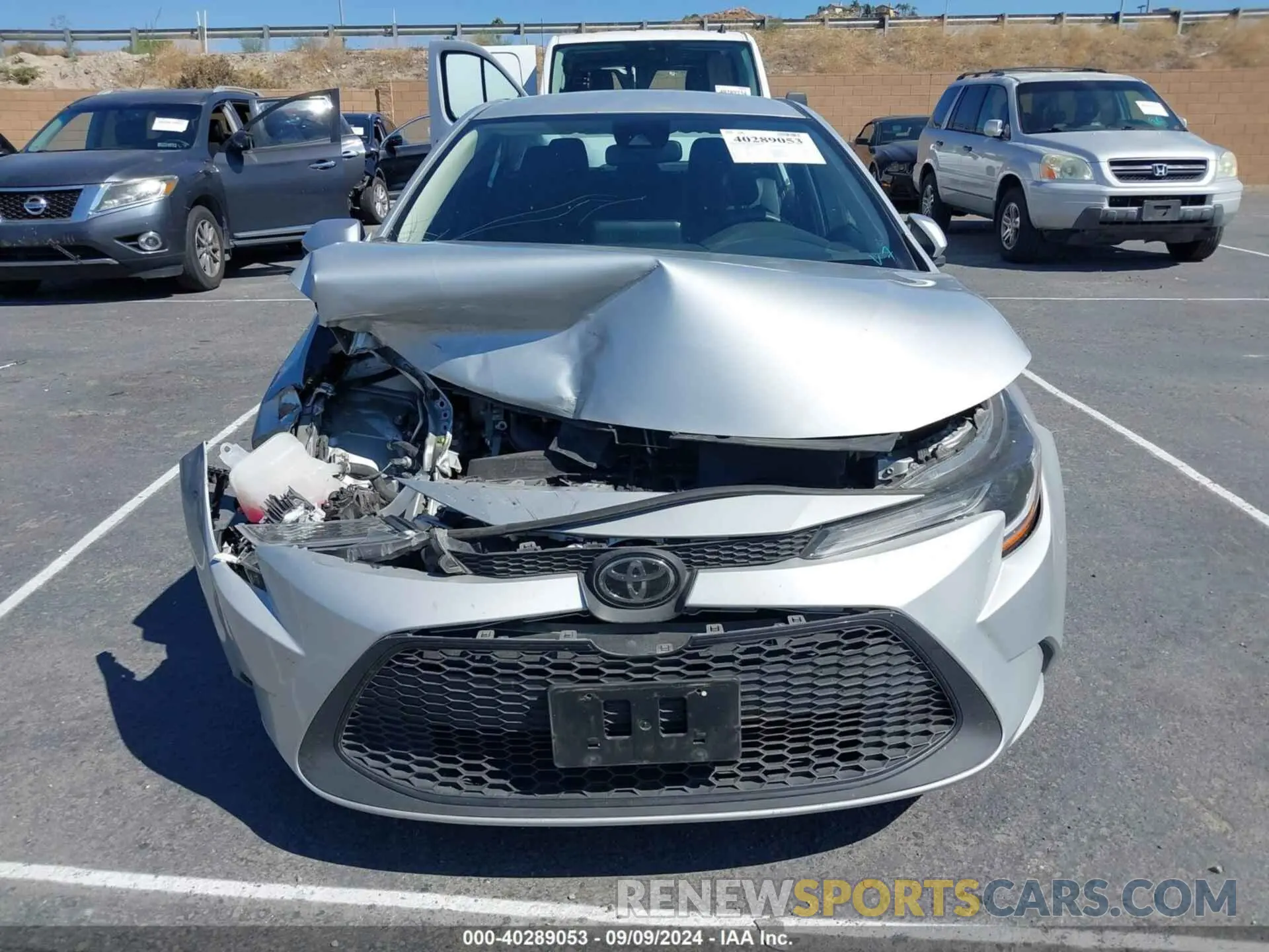 12 Photograph of a damaged car 5YFEPMAE6NP282614 TOYOTA COROLLA 2022