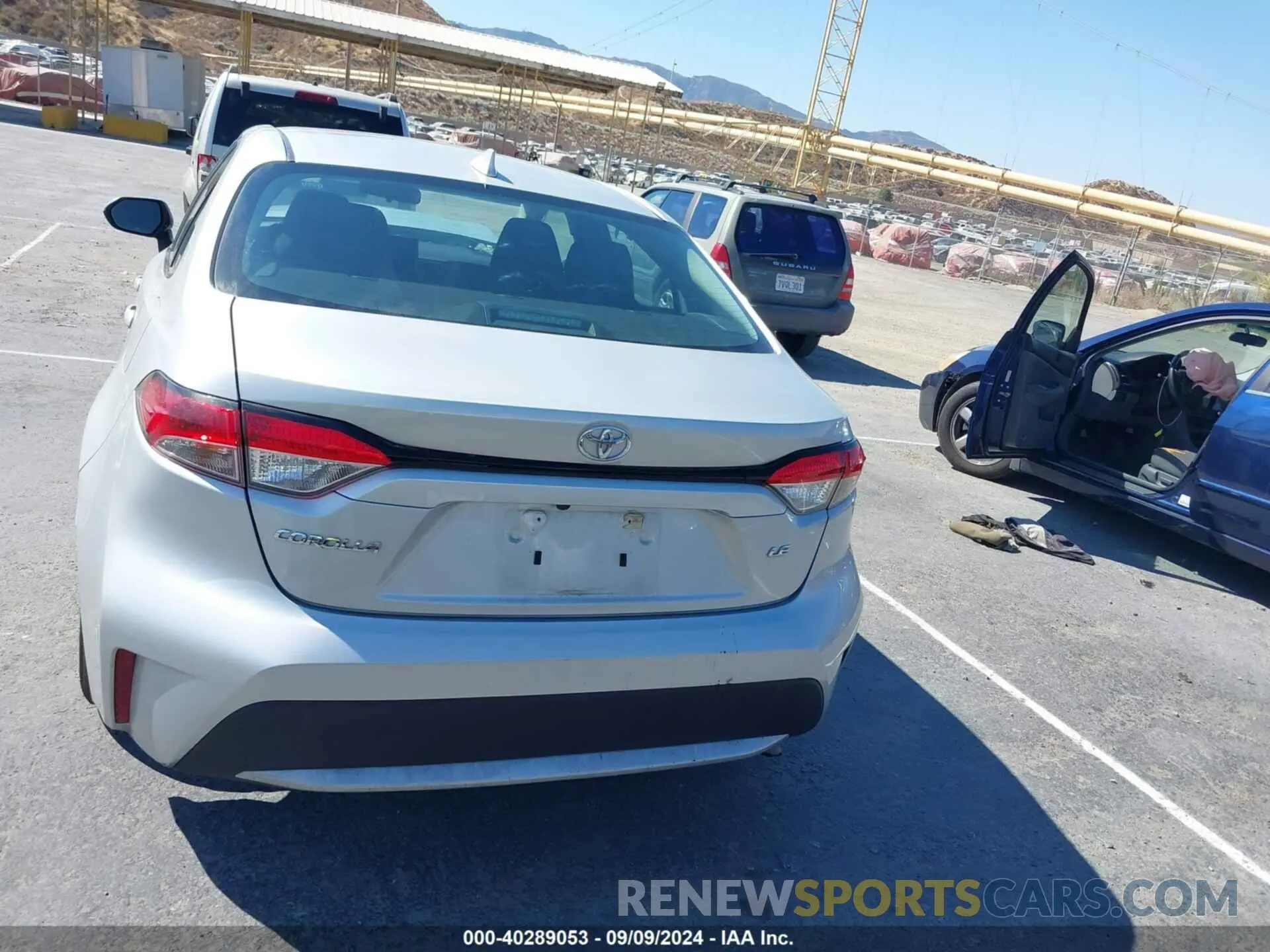 16 Photograph of a damaged car 5YFEPMAE6NP282614 TOYOTA COROLLA 2022