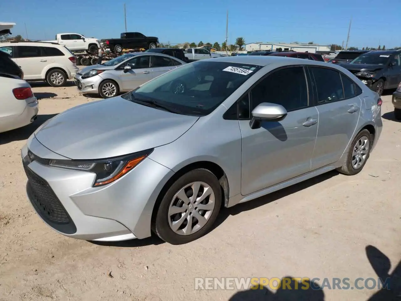 1 Photograph of a damaged car 5YFEPMAE6NP292057 TOYOTA COROLLA 2022