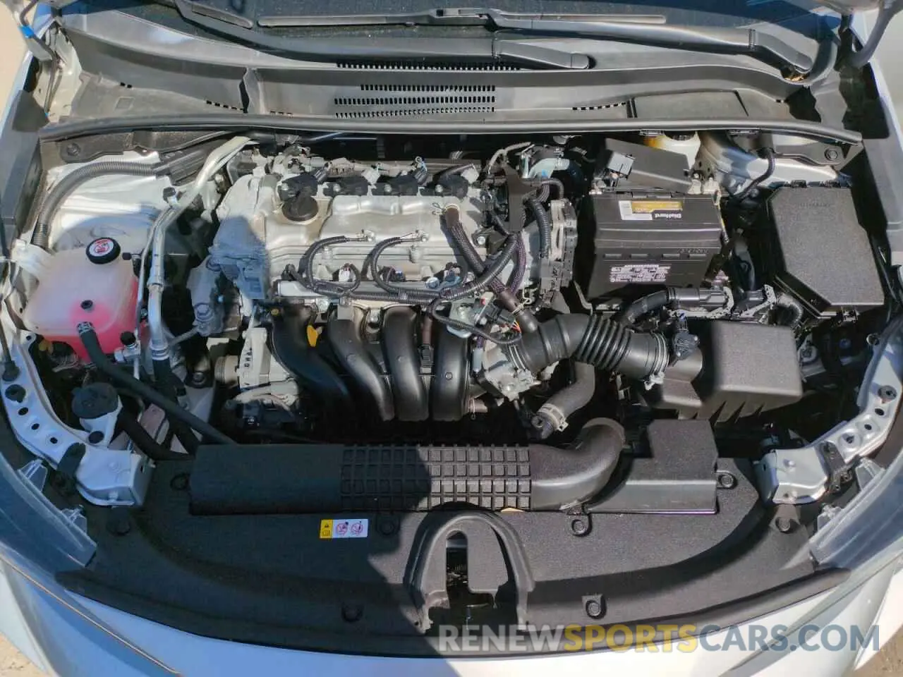 11 Photograph of a damaged car 5YFEPMAE6NP292057 TOYOTA COROLLA 2022