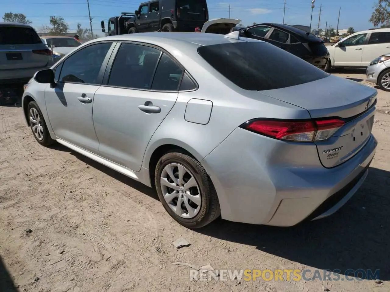2 Photograph of a damaged car 5YFEPMAE6NP292057 TOYOTA COROLLA 2022