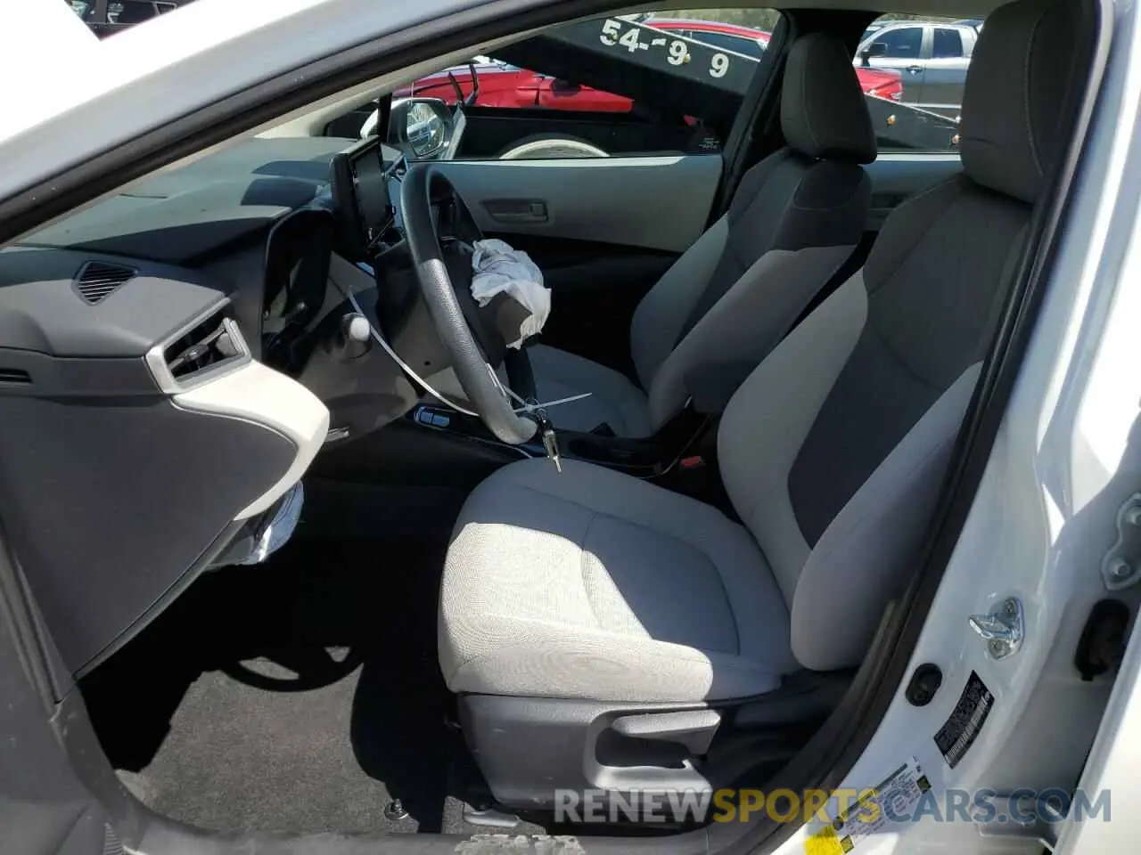 7 Photograph of a damaged car 5YFEPMAE6NP295542 TOYOTA COROLLA 2022