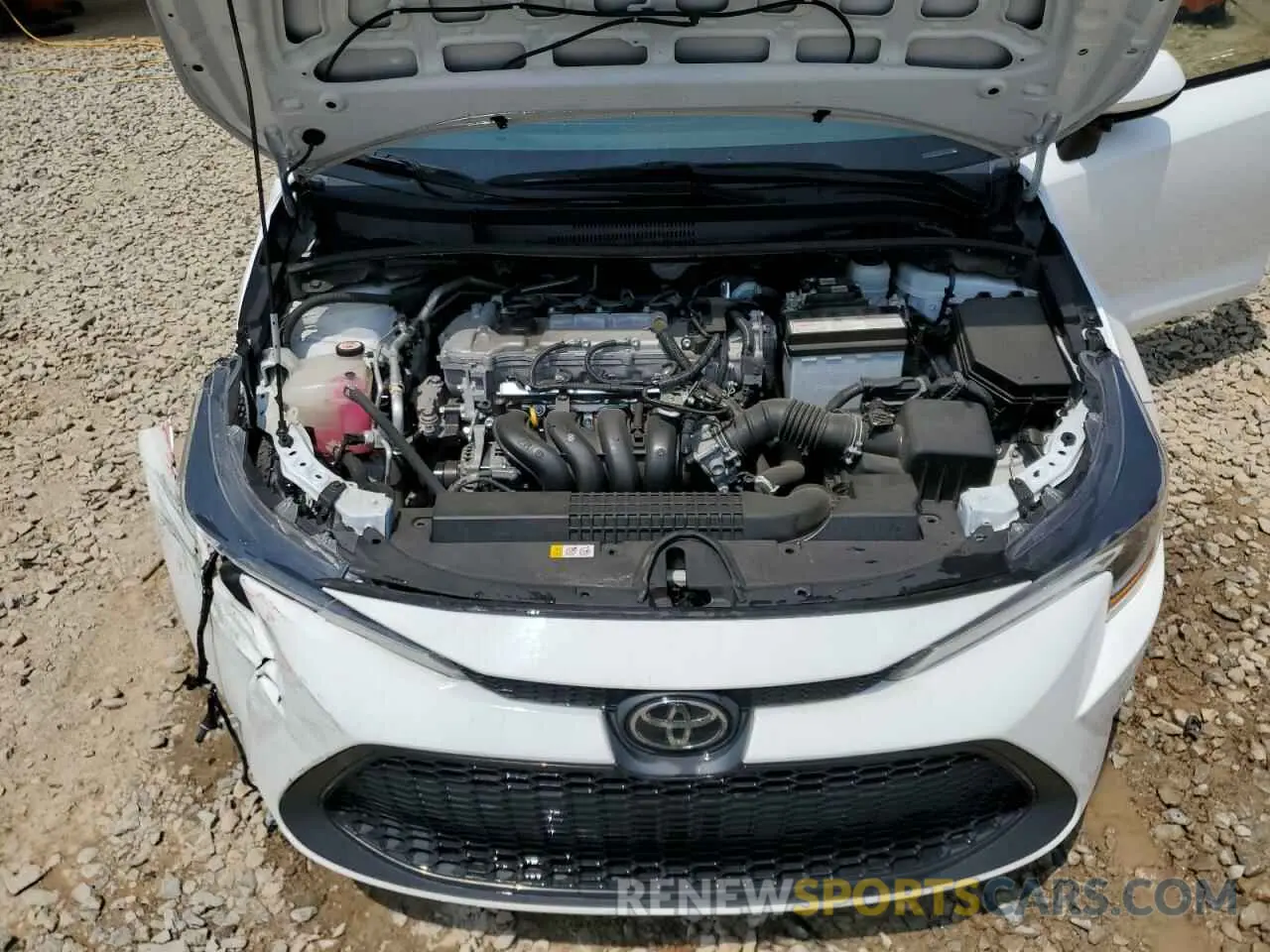 11 Photograph of a damaged car 5YFEPMAE6NP306183 TOYOTA COROLLA 2022