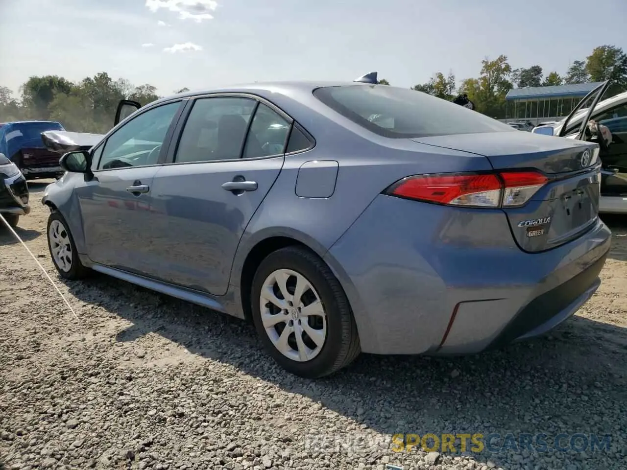 2 Photograph of a damaged car 5YFEPMAE6NP306250 TOYOTA COROLLA 2022
