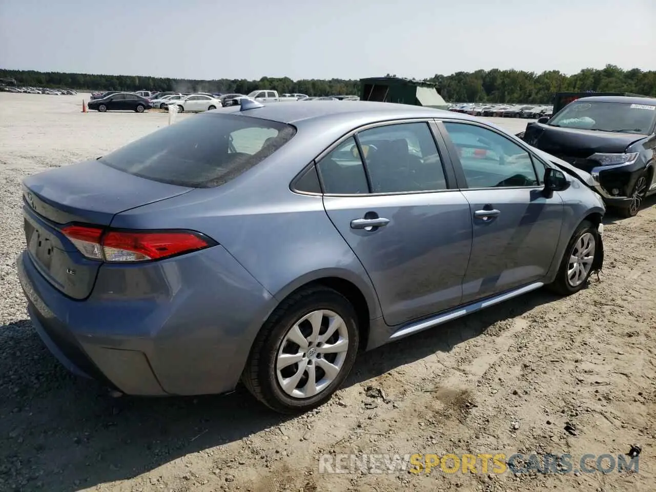3 Photograph of a damaged car 5YFEPMAE6NP306250 TOYOTA COROLLA 2022