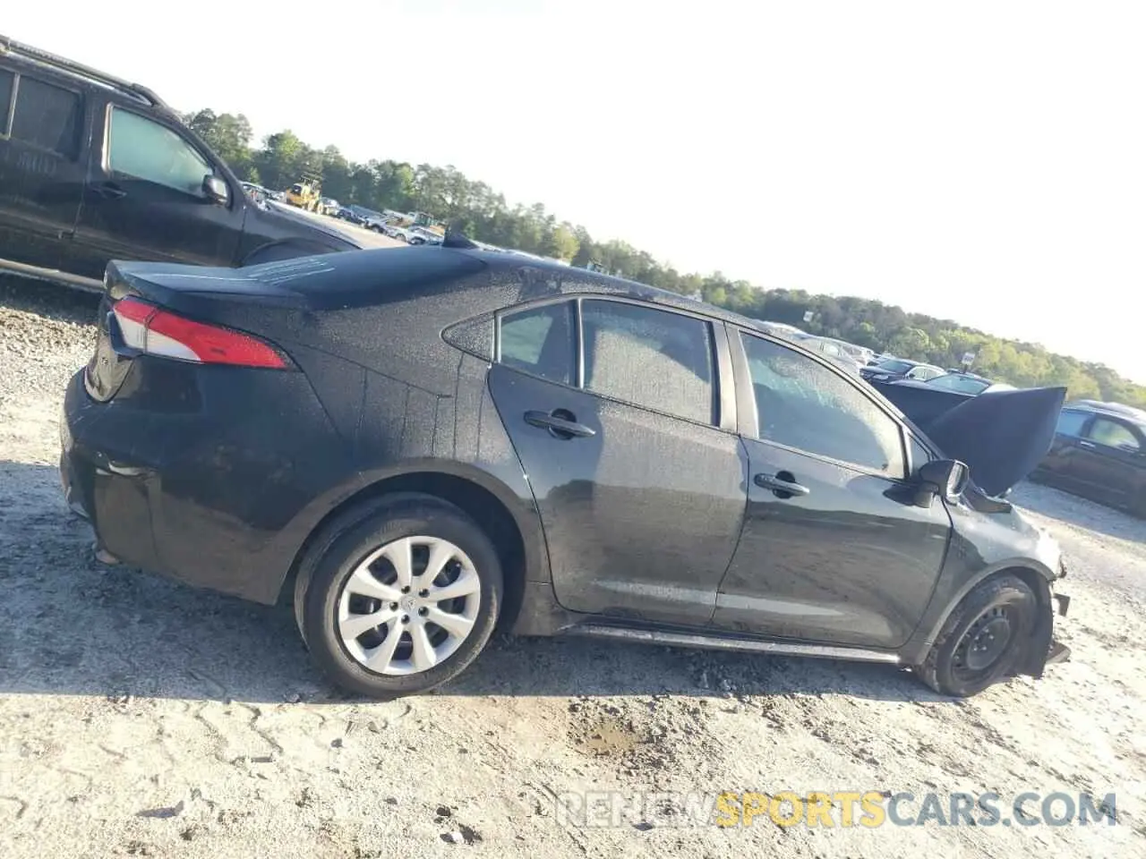 3 Photograph of a damaged car 5YFEPMAE6NP313117 TOYOTA COROLLA 2022