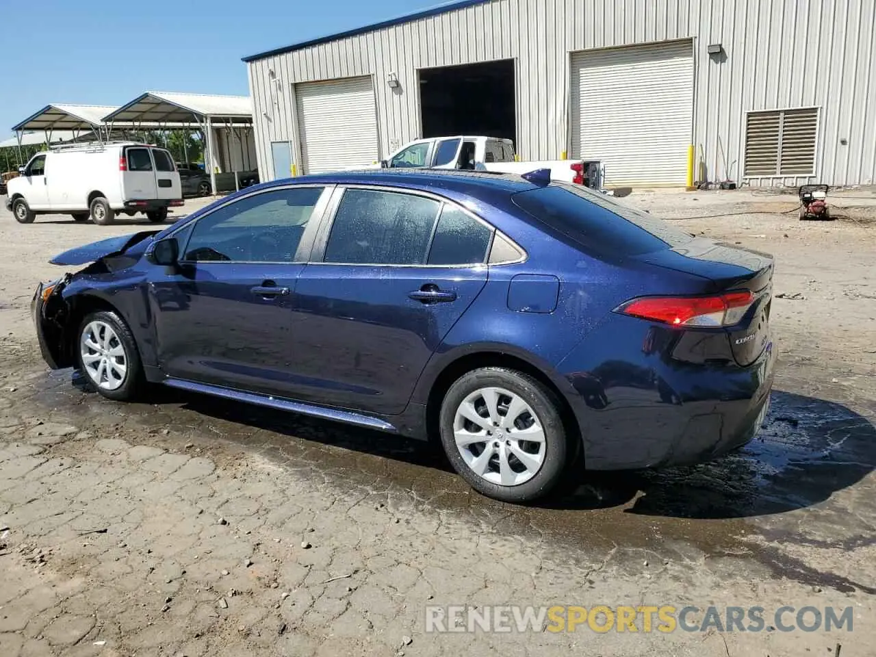 2 Photograph of a damaged car 5YFEPMAE6NP318723 TOYOTA COROLLA 2022