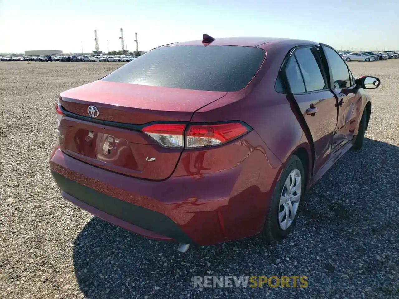 4 Photograph of a damaged car 5YFEPMAE6NP320892 TOYOTA COROLLA 2022