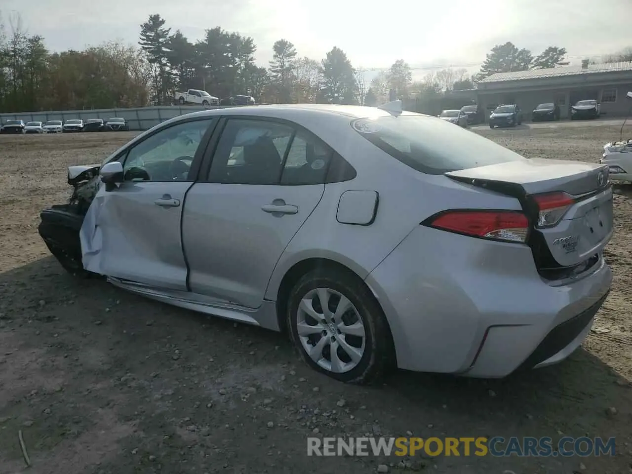 2 Photograph of a damaged car 5YFEPMAE6NP323355 TOYOTA COROLLA 2022