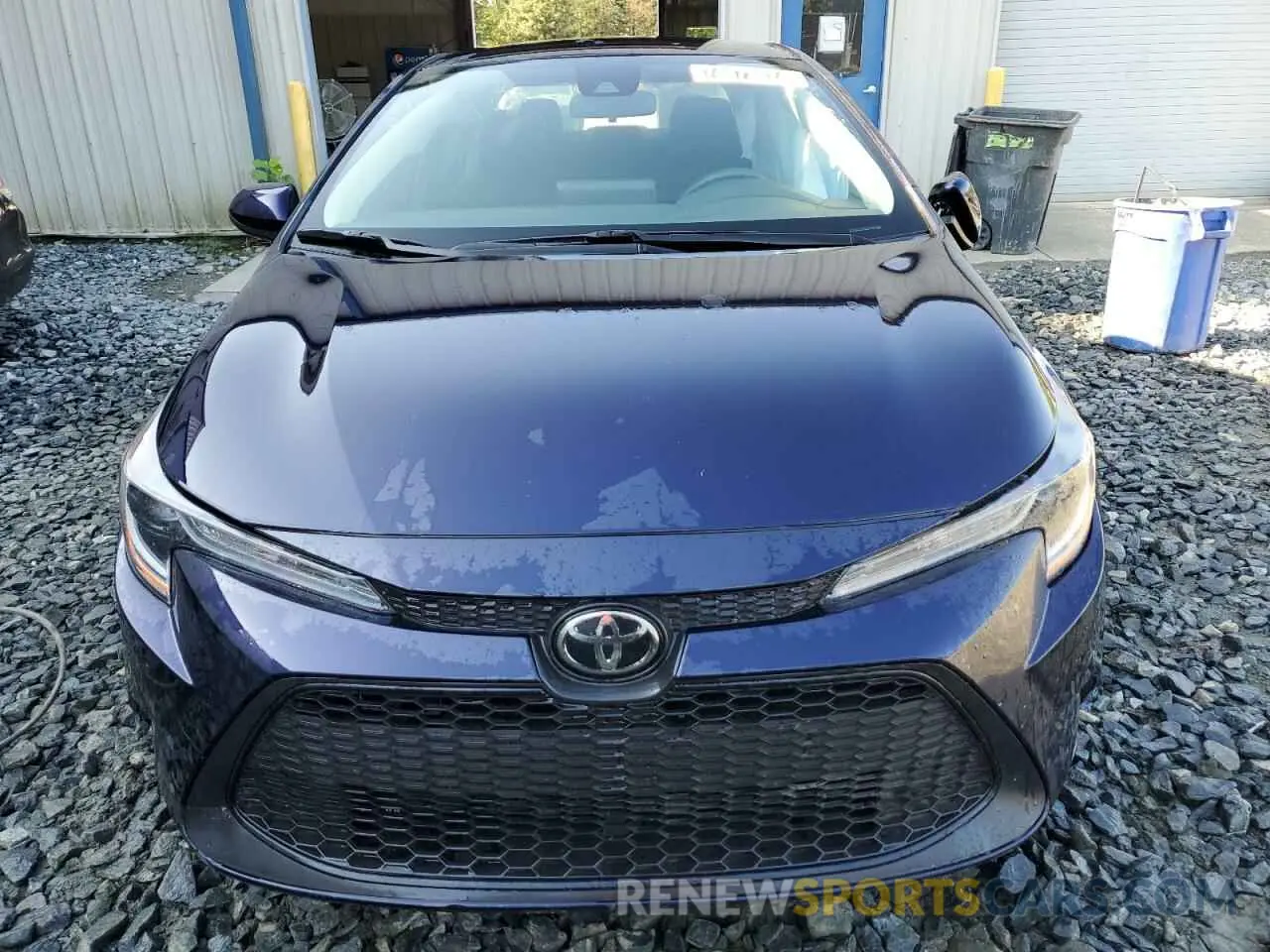 5 Photograph of a damaged car 5YFEPMAE6NP325493 TOYOTA COROLLA 2022