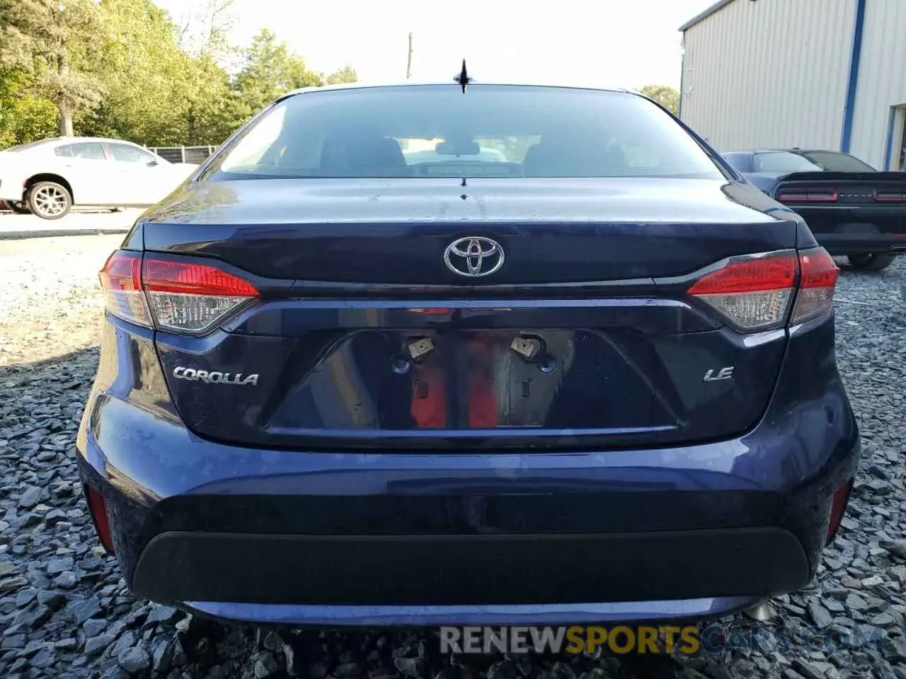 6 Photograph of a damaged car 5YFEPMAE6NP325493 TOYOTA COROLLA 2022