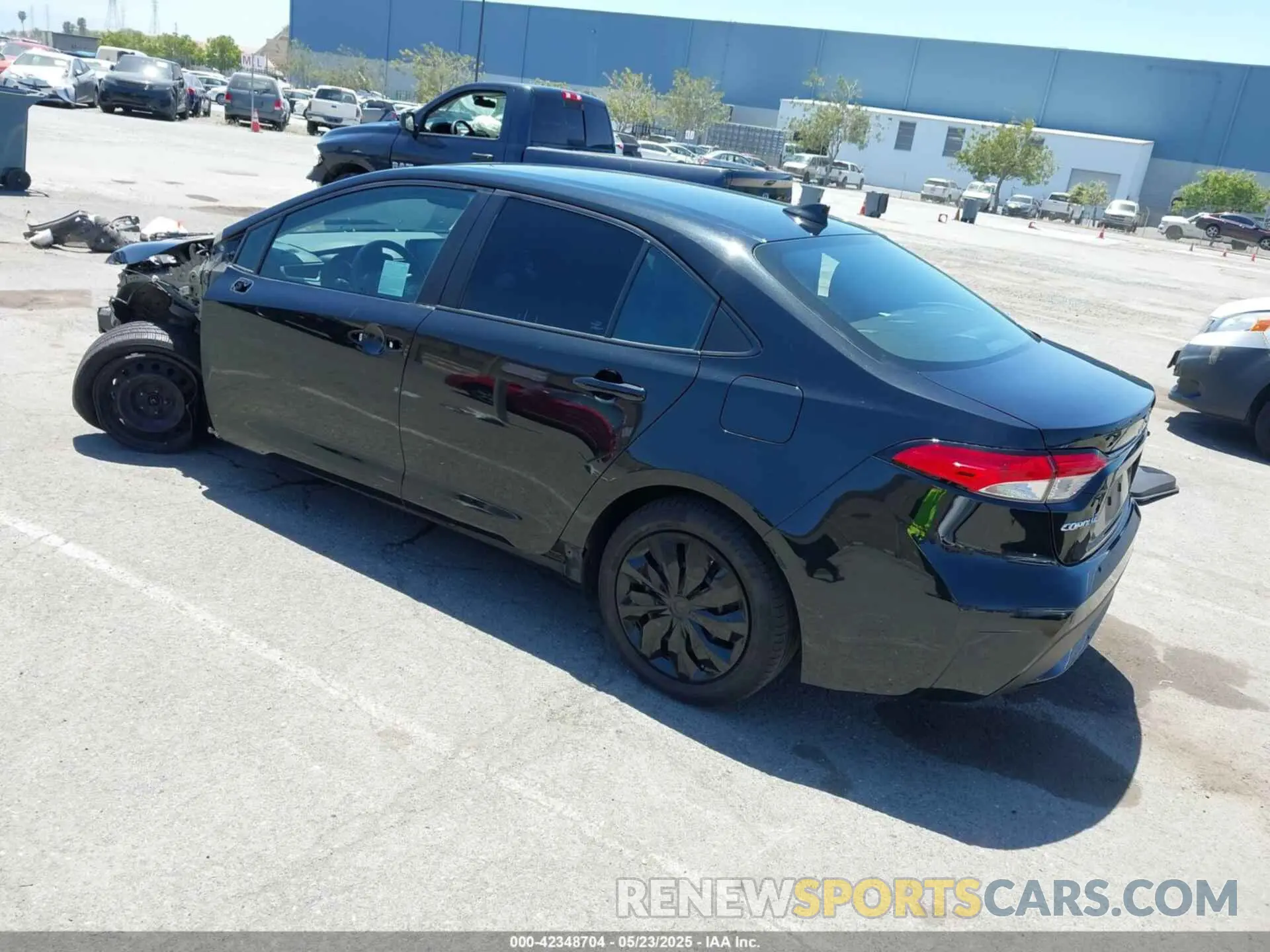 3 Photograph of a damaged car 5YFEPMAE6NP327387 TOYOTA COROLLA 2022