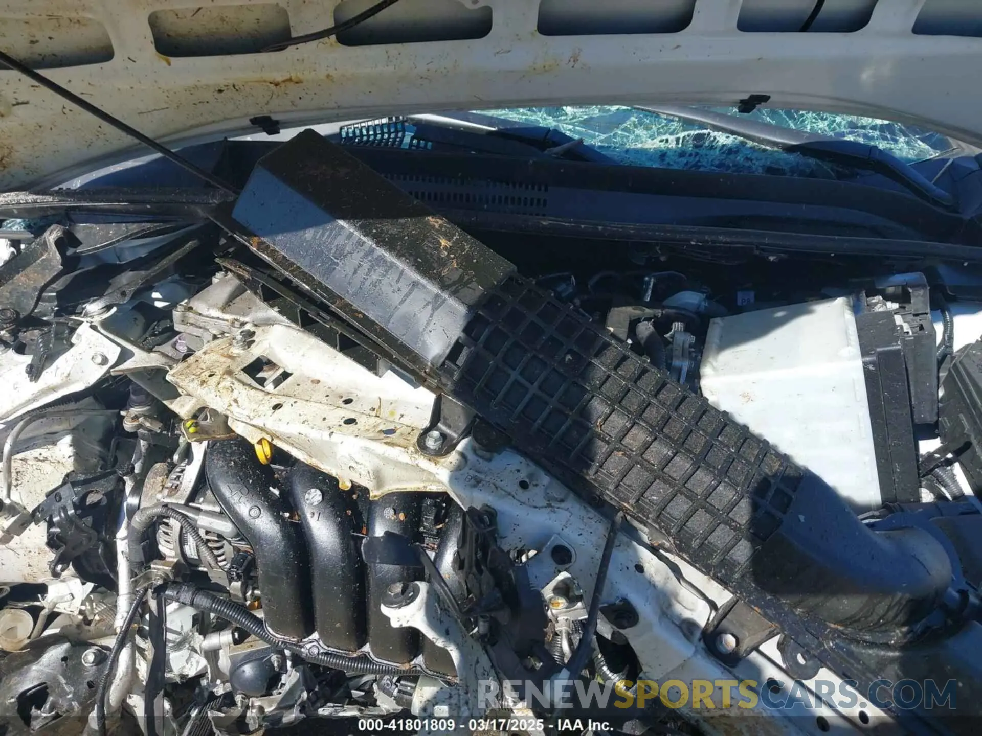 10 Photograph of a damaged car 5YFEPMAE6NP328636 TOYOTA COROLLA 2022