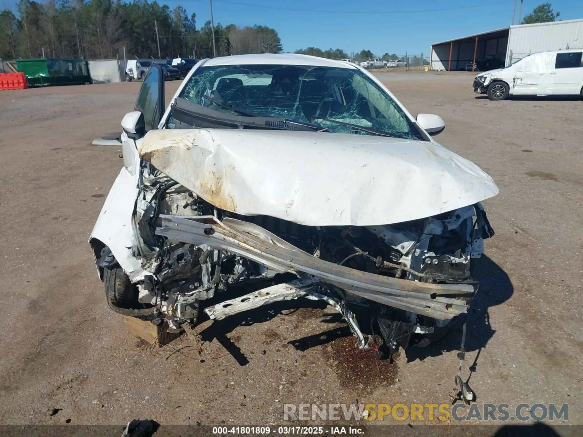 13 Photograph of a damaged car 5YFEPMAE6NP328636 TOYOTA COROLLA 2022