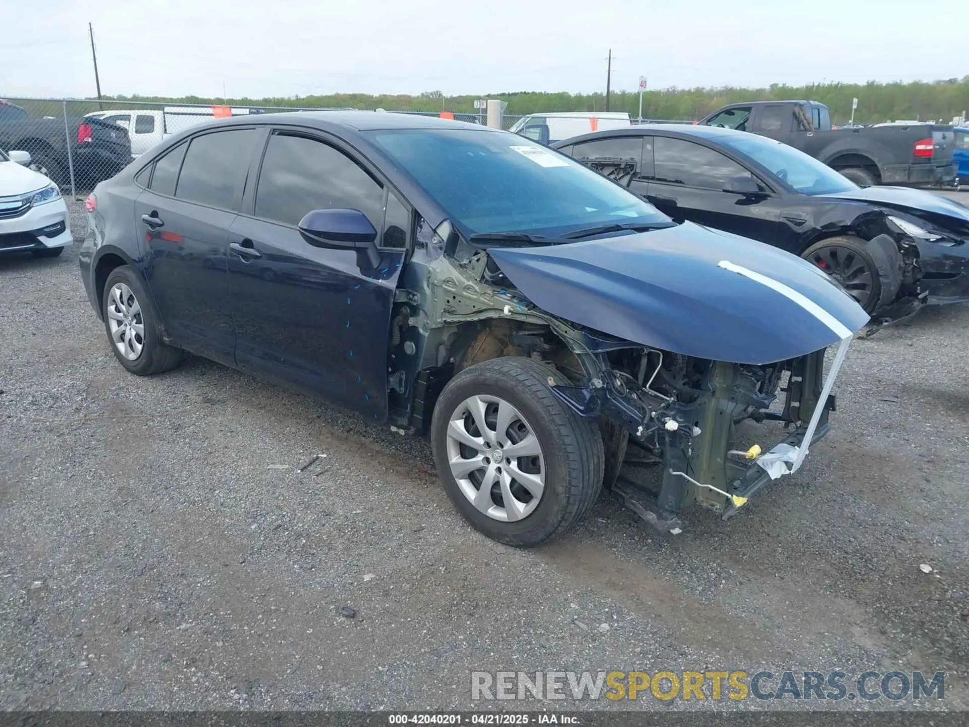 1 Photograph of a damaged car 5YFEPMAE6NP347039 TOYOTA COROLLA 2022