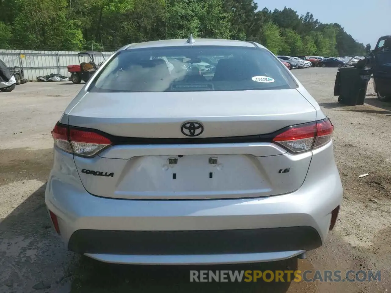 6 Photograph of a damaged car 5YFEPMAE6NP358266 TOYOTA COROLLA 2022