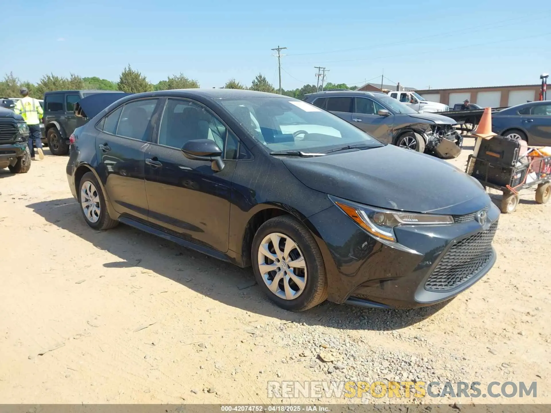 1 Photograph of a damaged car 5YFEPMAE6NP360972 TOYOTA COROLLA 2022