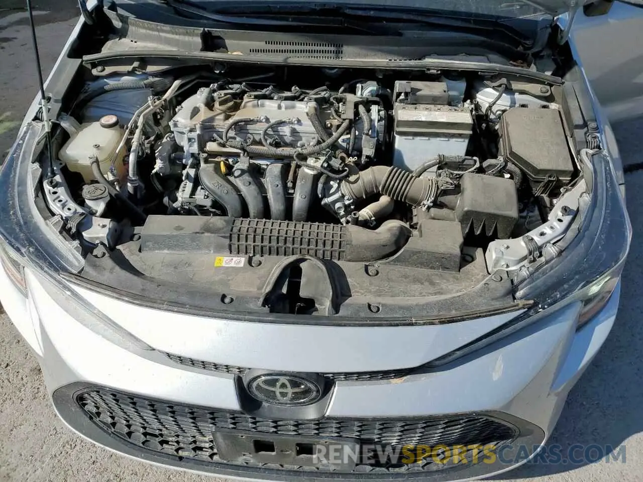 11 Photograph of a damaged car 5YFEPMAE6NP369252 TOYOTA COROLLA 2022
