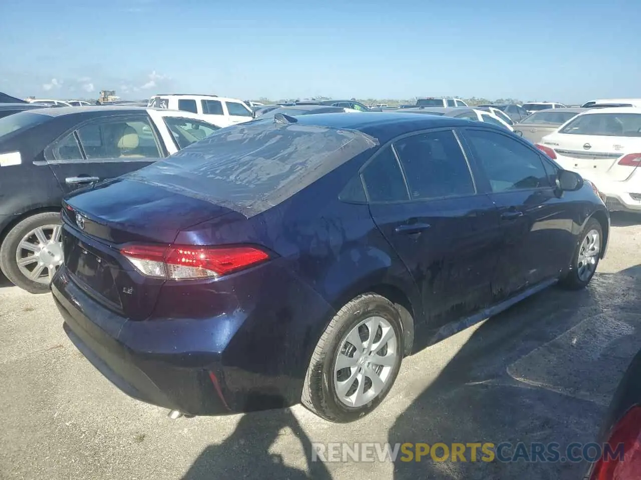 3 Photograph of a damaged car 5YFEPMAE6NP371163 TOYOTA COROLLA 2022